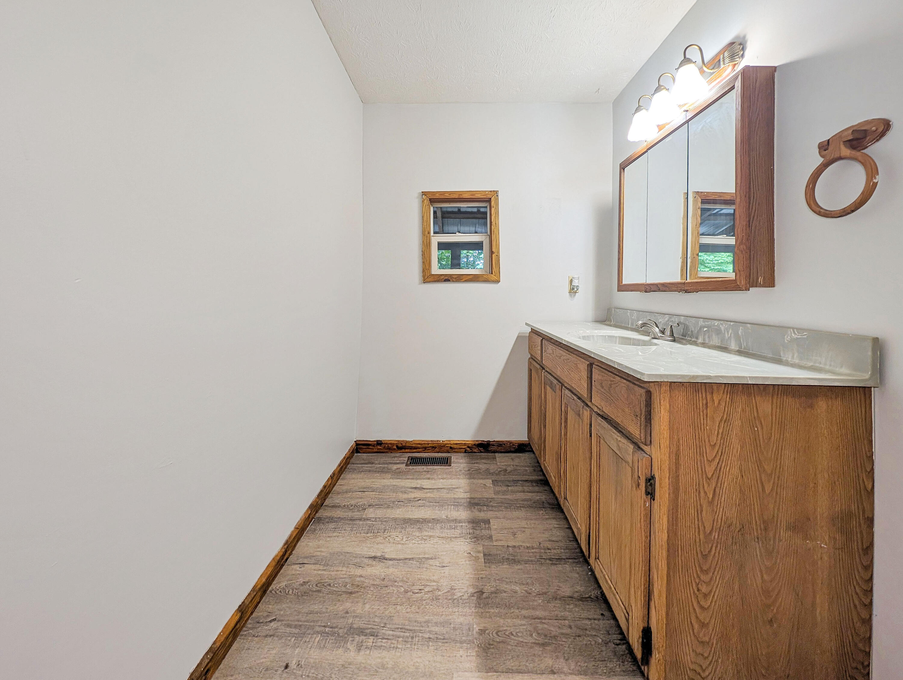 414 Buck Creek Circle