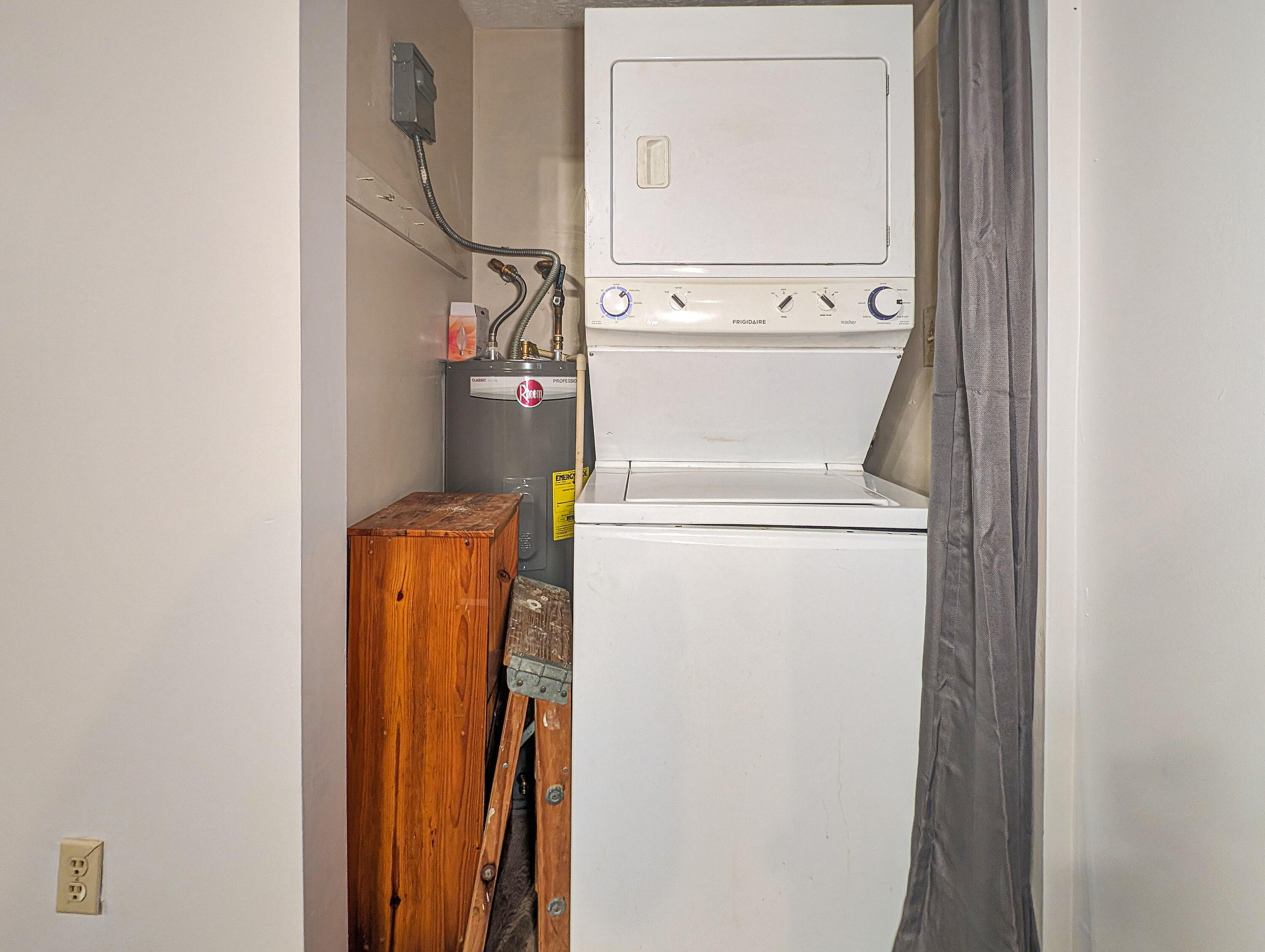 414 Buck Creek Circle