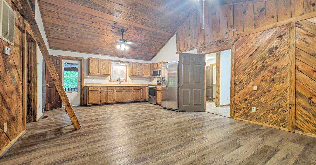 414 Buck Creek Circle