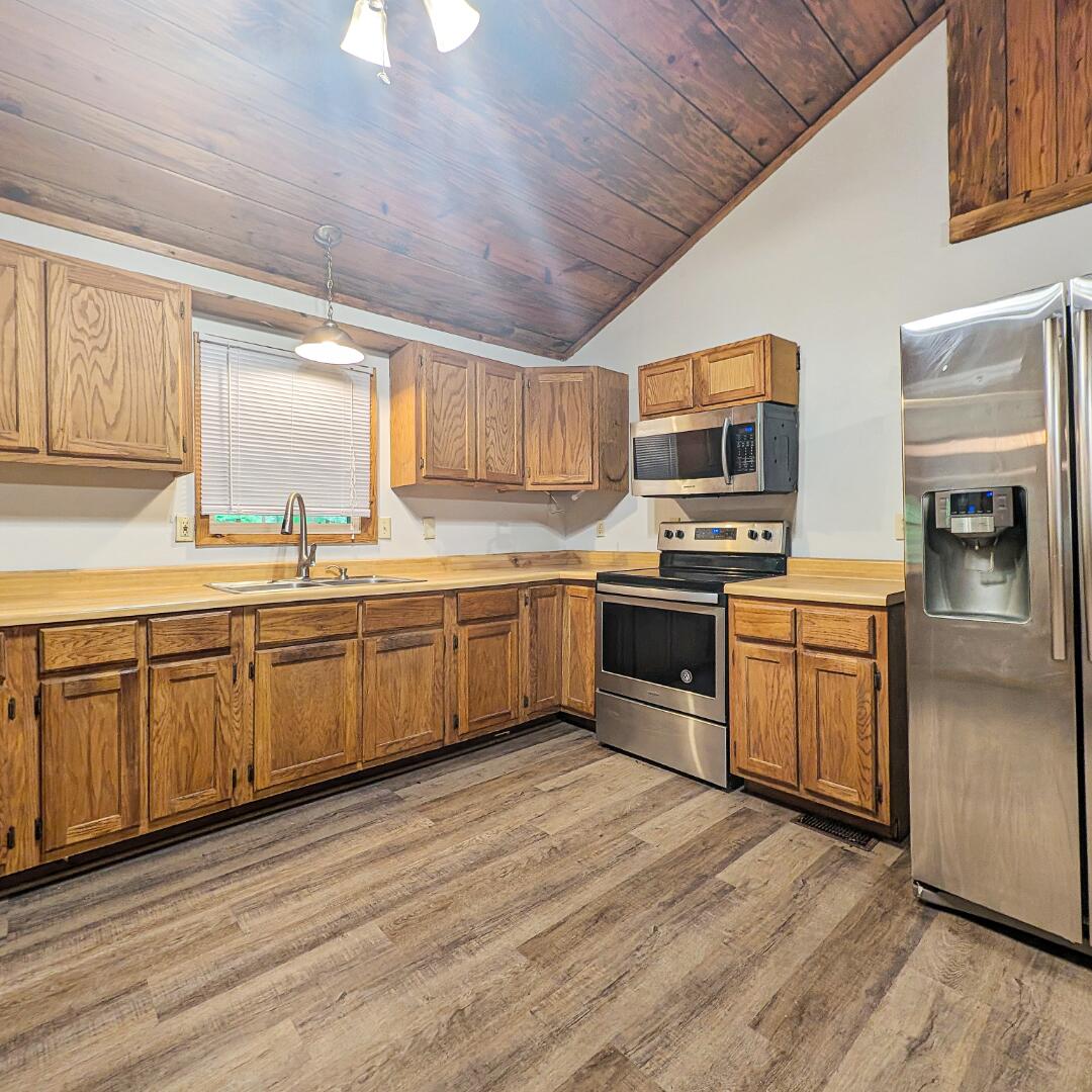 414 Buck Creek Circle