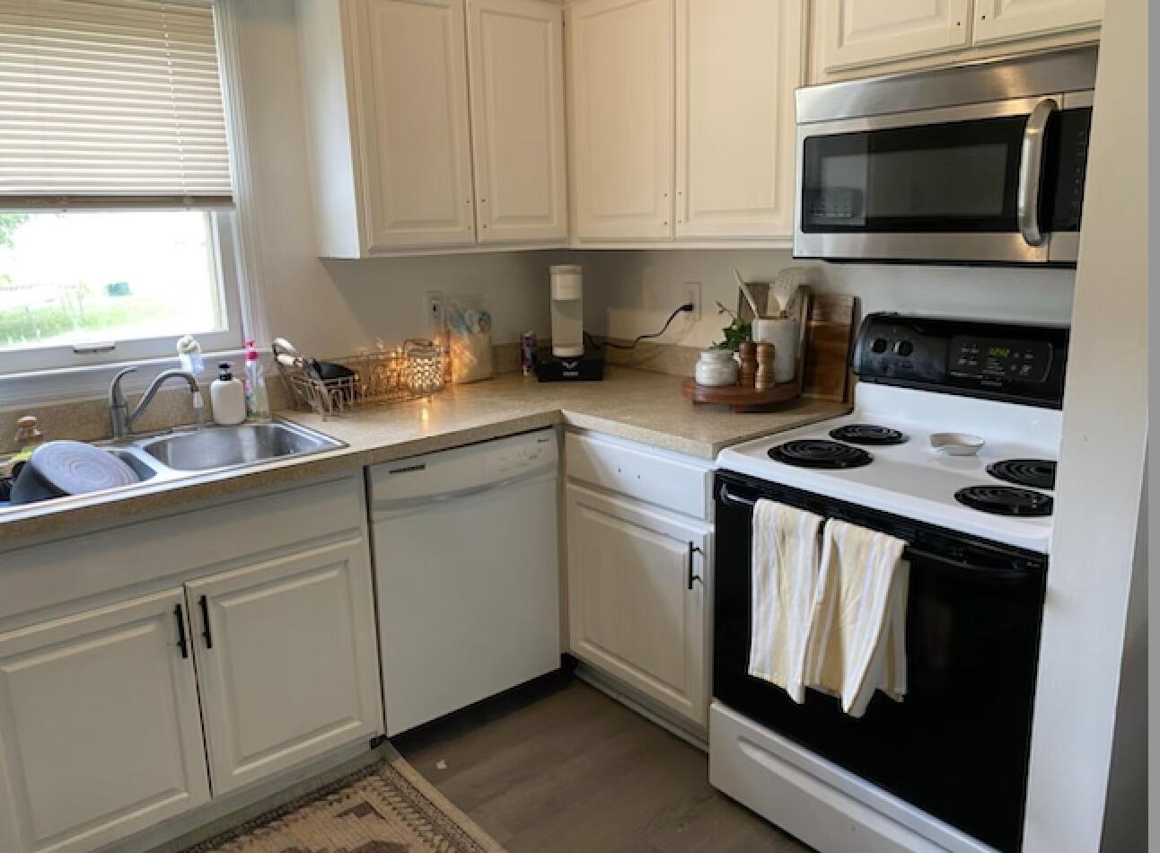 1341 Leaning Tree Lane