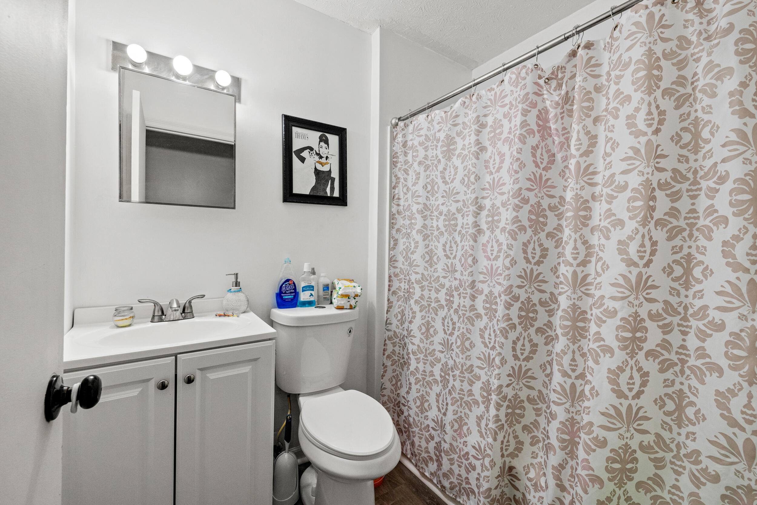 1341 Leaning Tree Lane