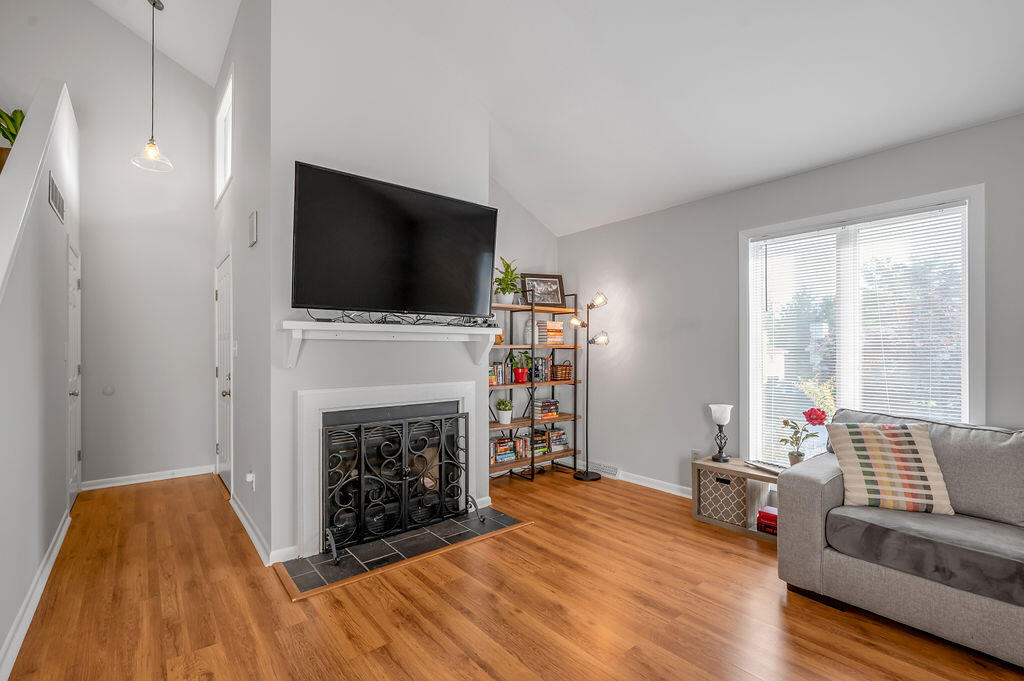 1140 Bay Meadows Drive