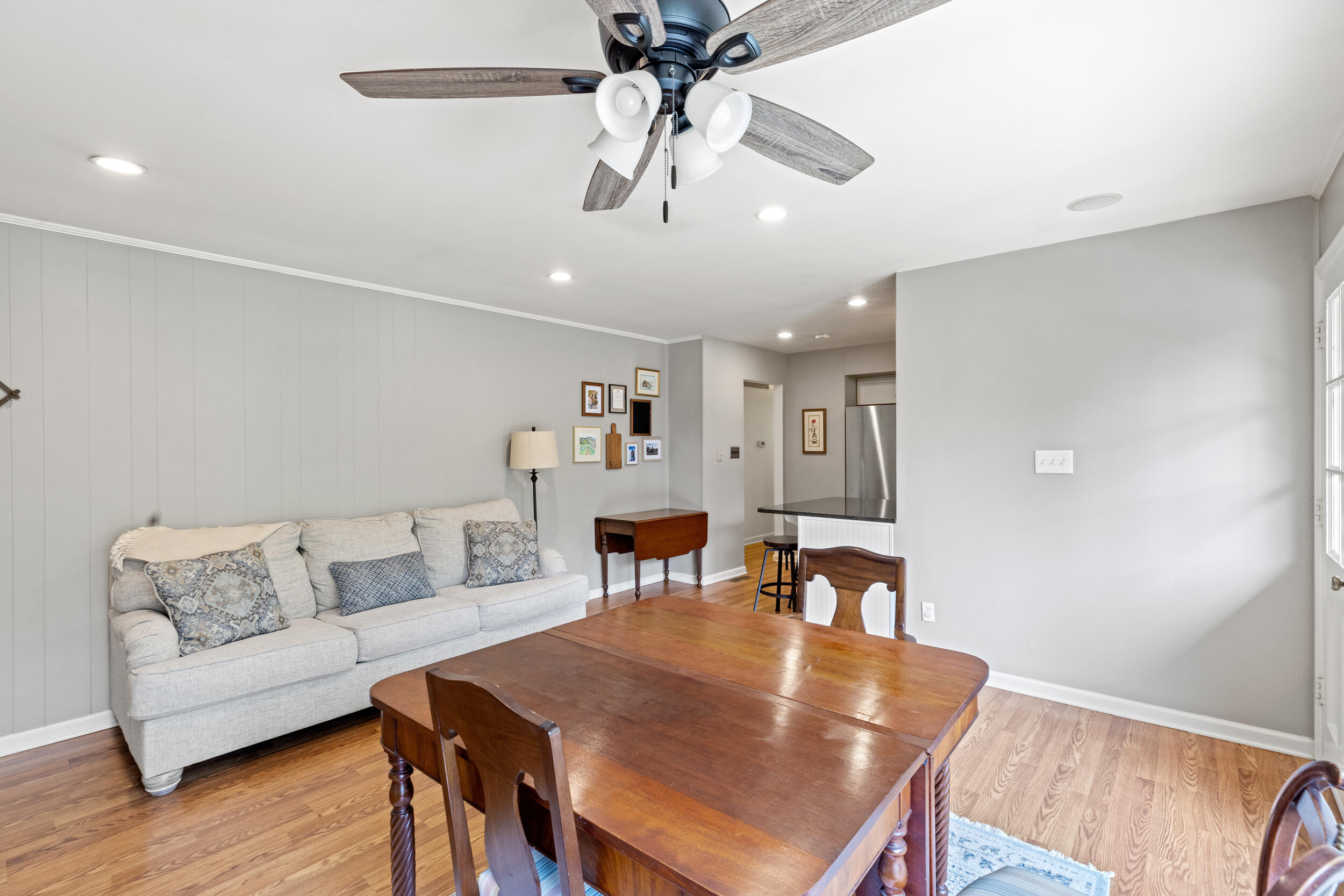 3407 Thistleton Drive