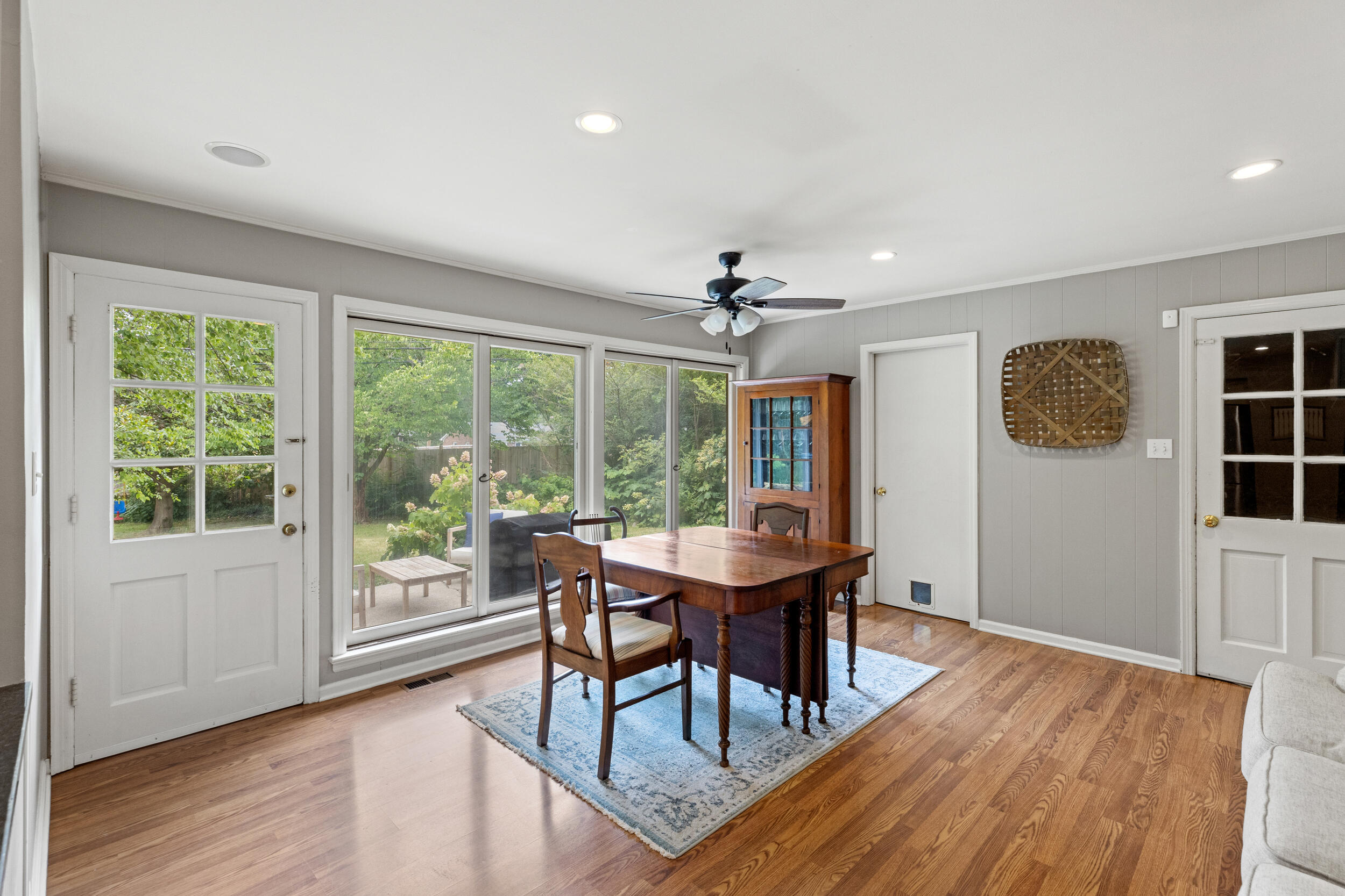 3407 Thistleton Drive