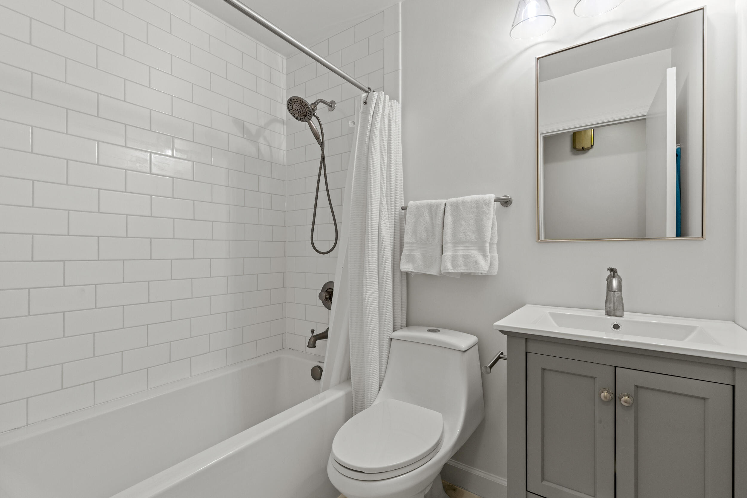 3407 Thistleton Drive