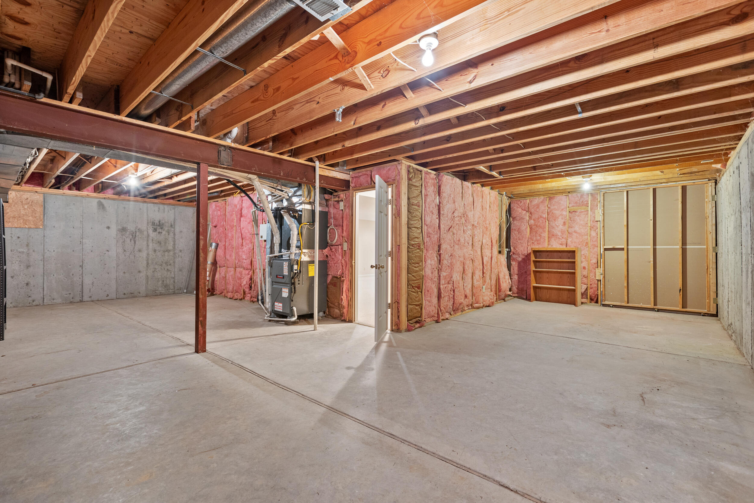 4800 Chelmsbury Lane