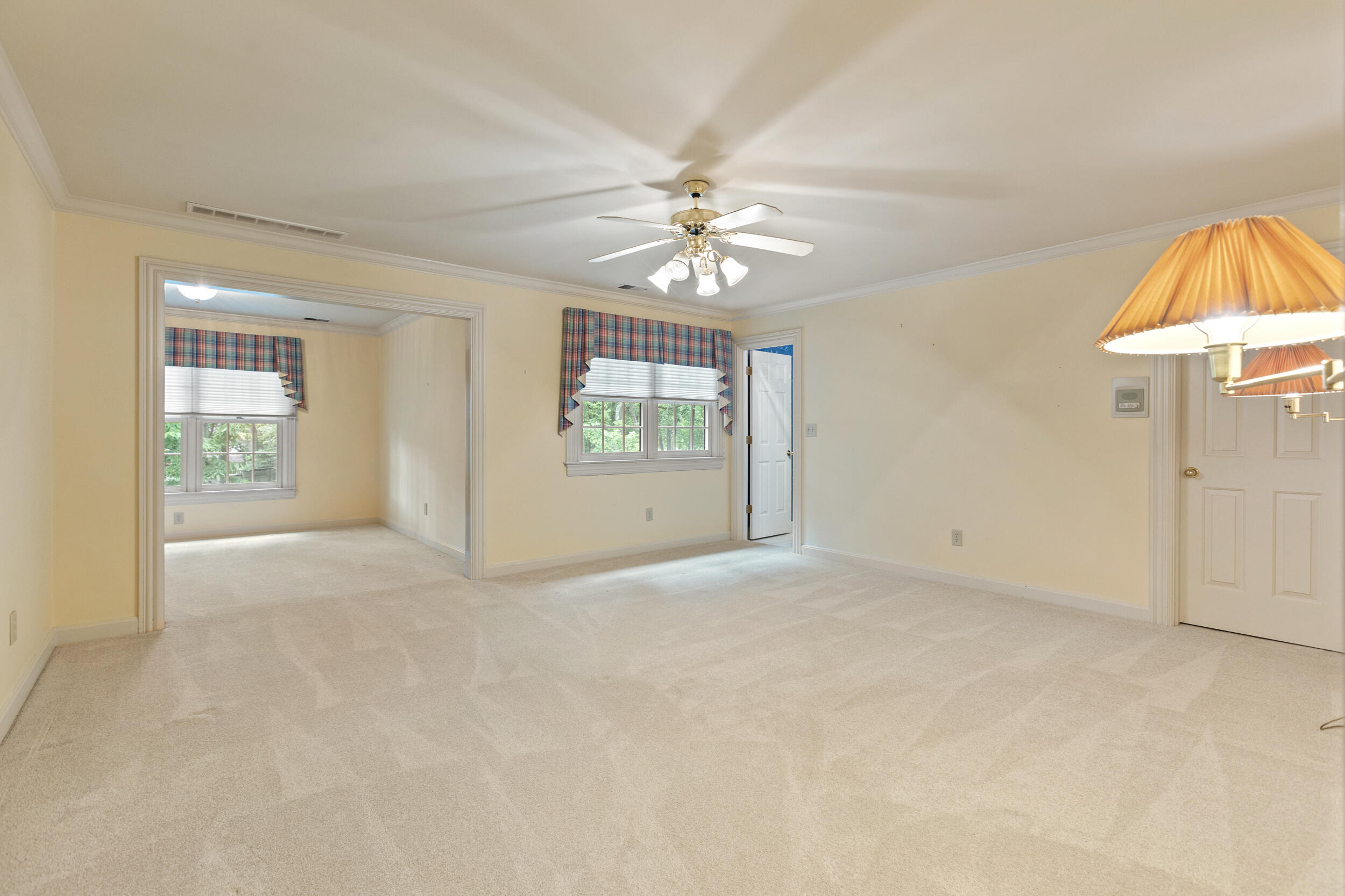 4800 Chelmsbury Lane