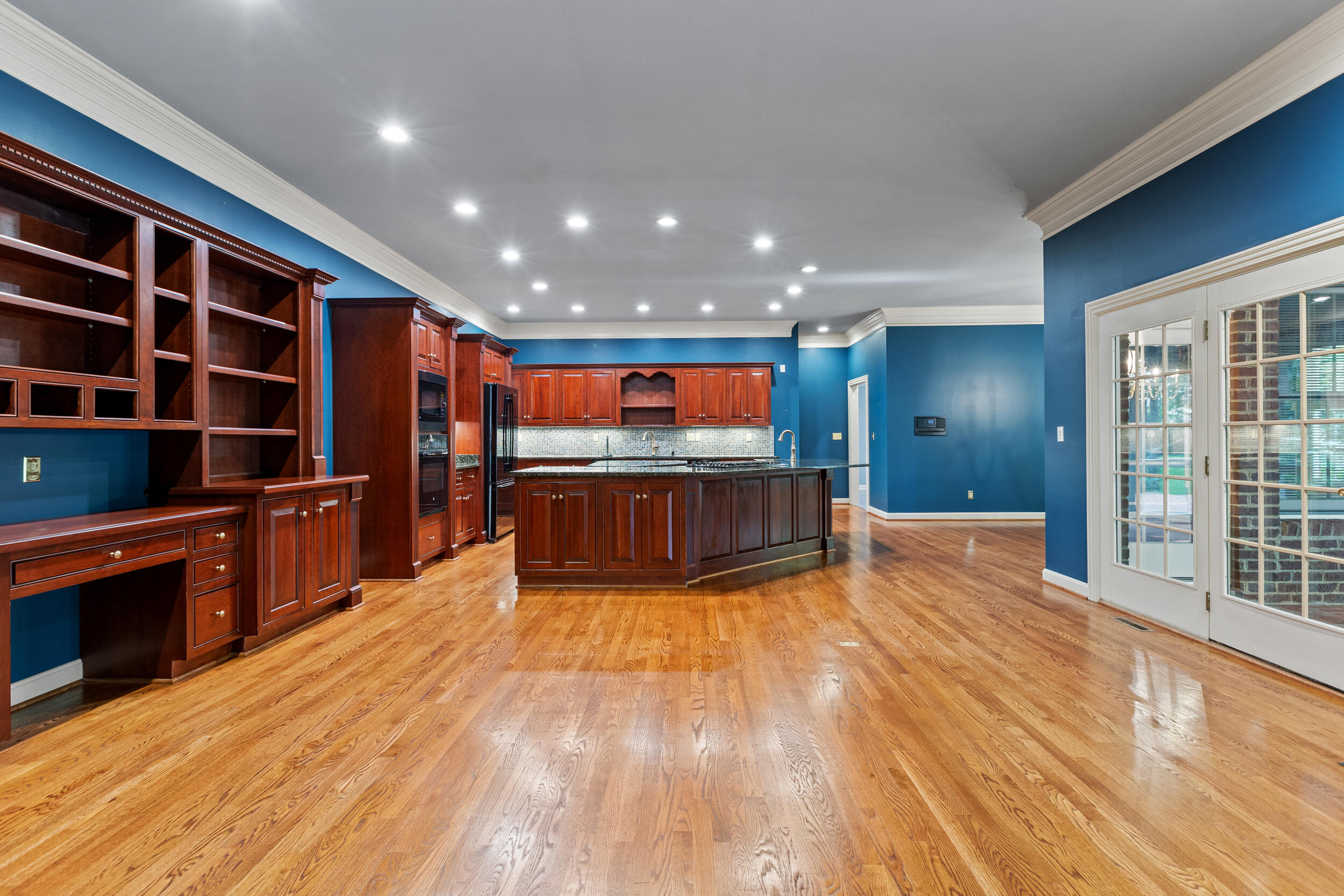 4800 Chelmsbury Lane