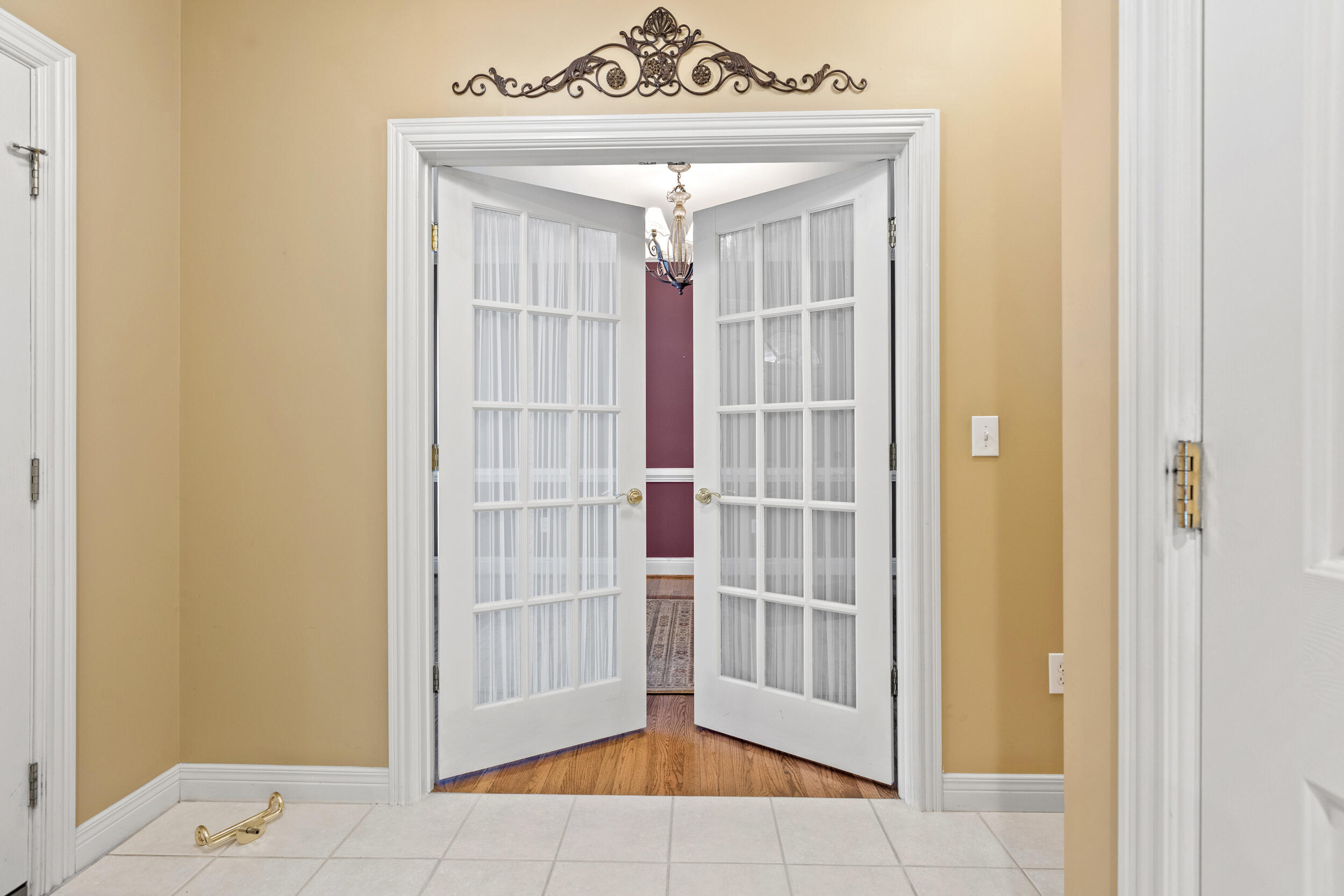 1421 Pine Needles Lane