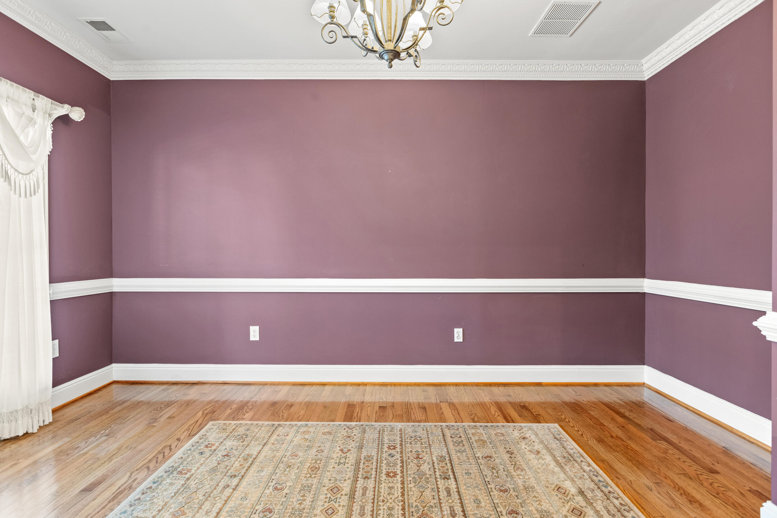 1421 Pine Needles Lane