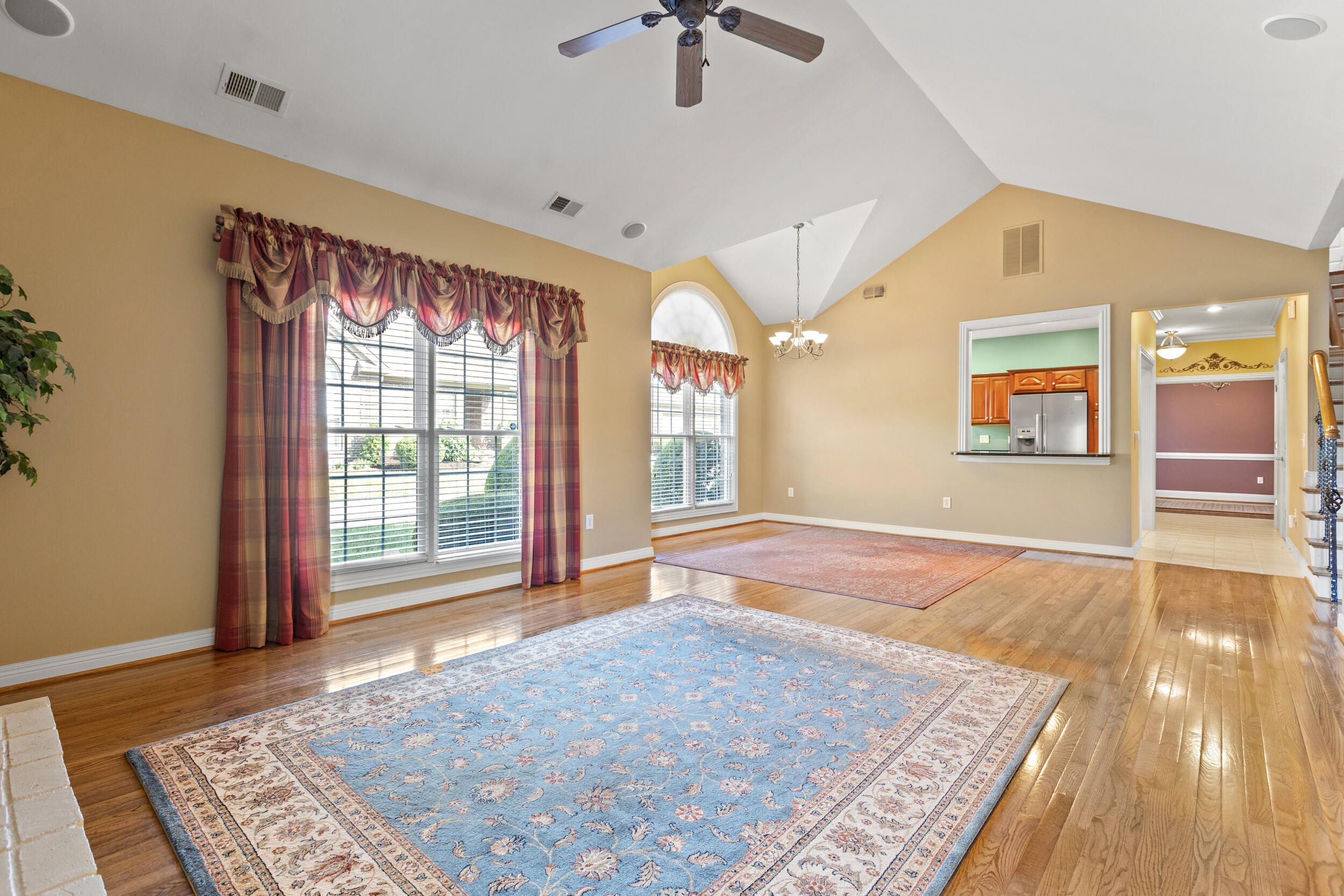 1421 Pine Needles Lane