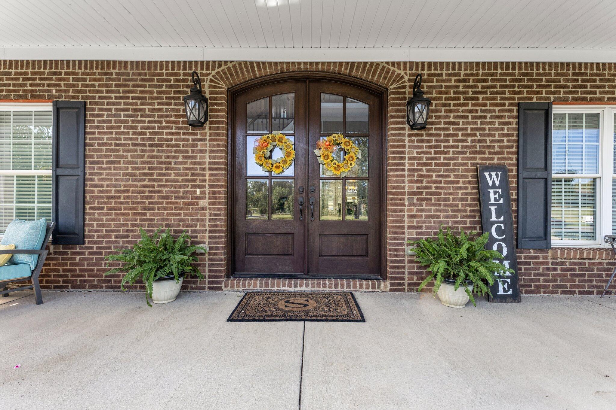 106 Willow Brook Lane