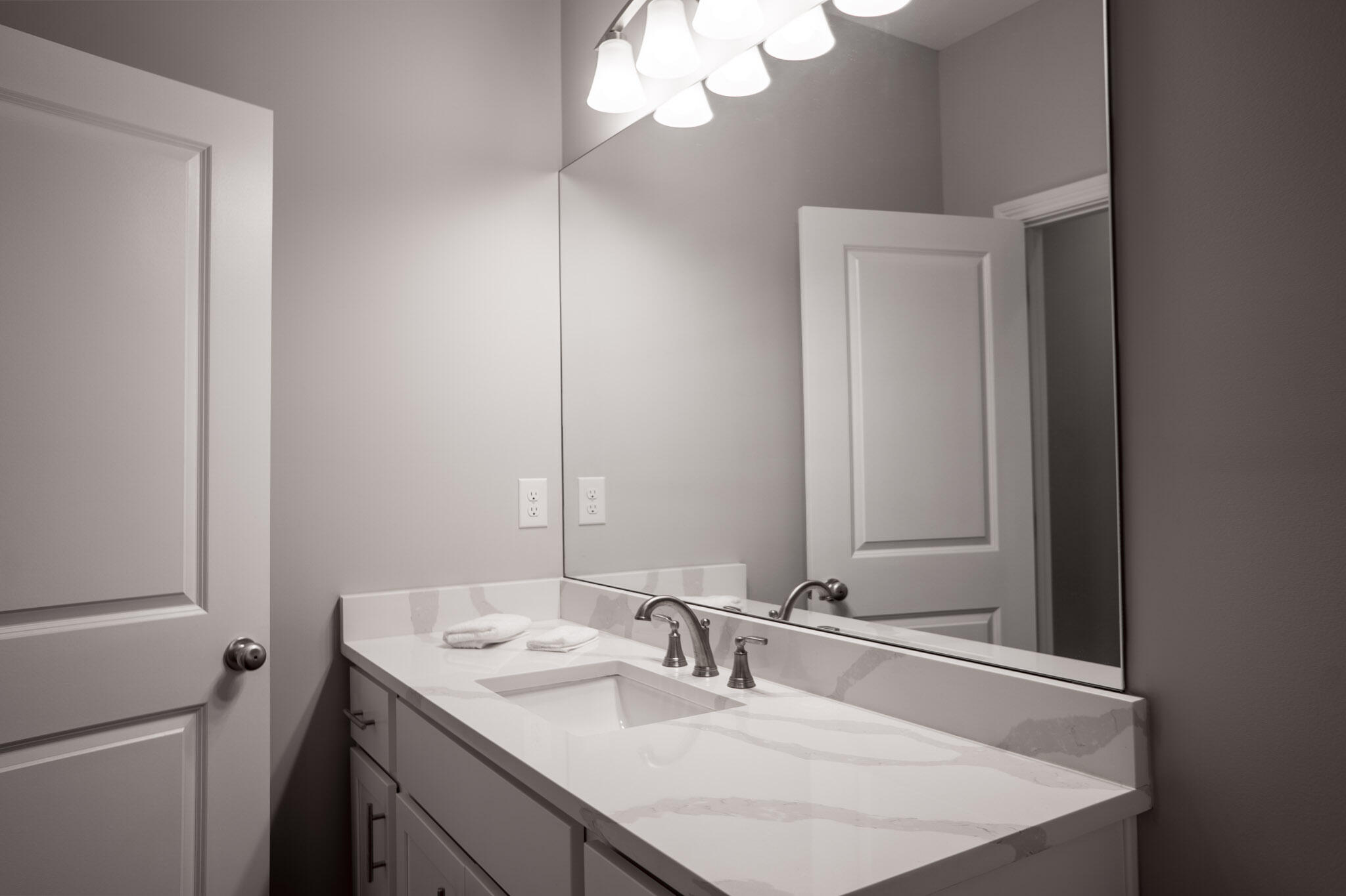 1064 Squirrel Nest Lane