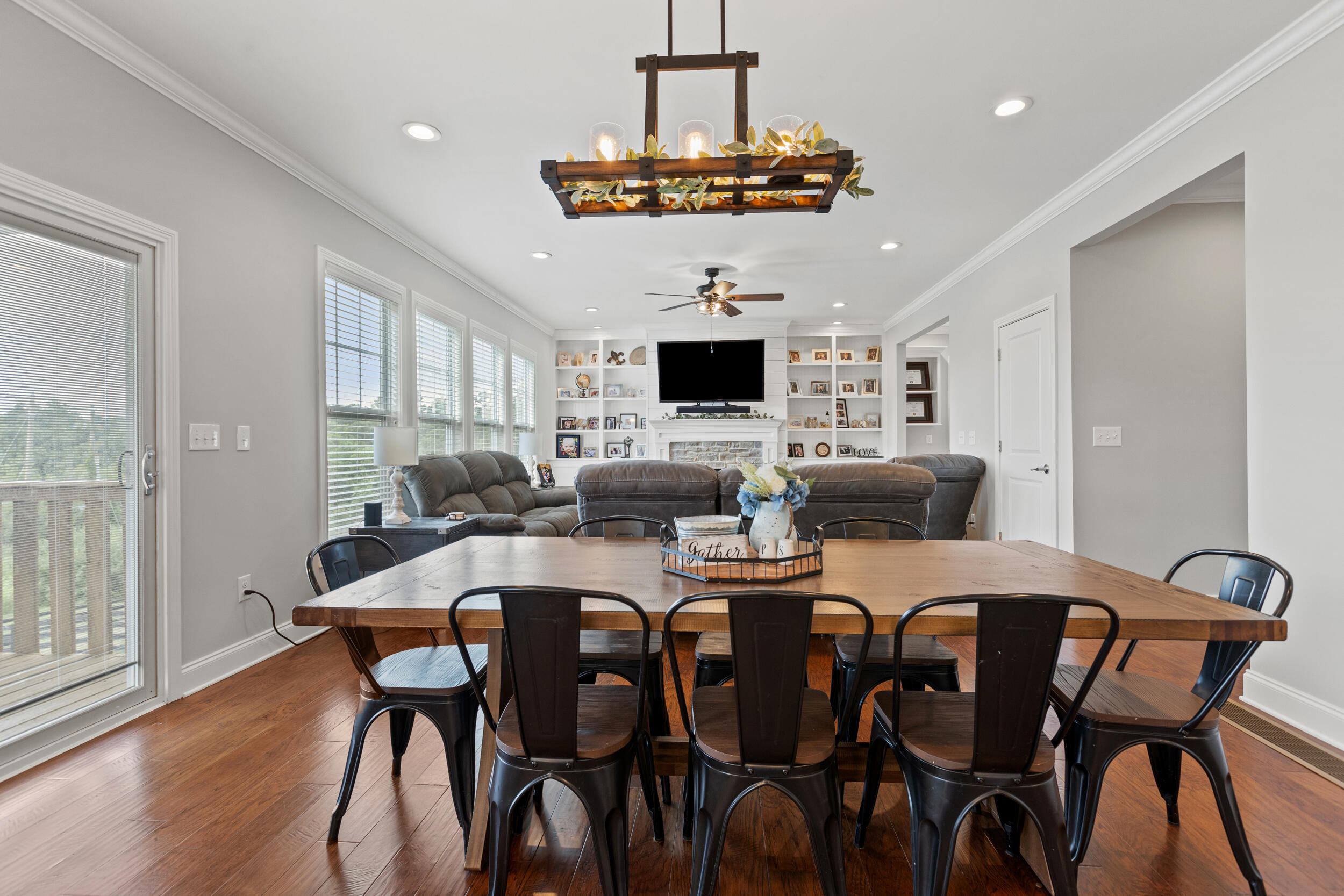 102 Silver Springs Way