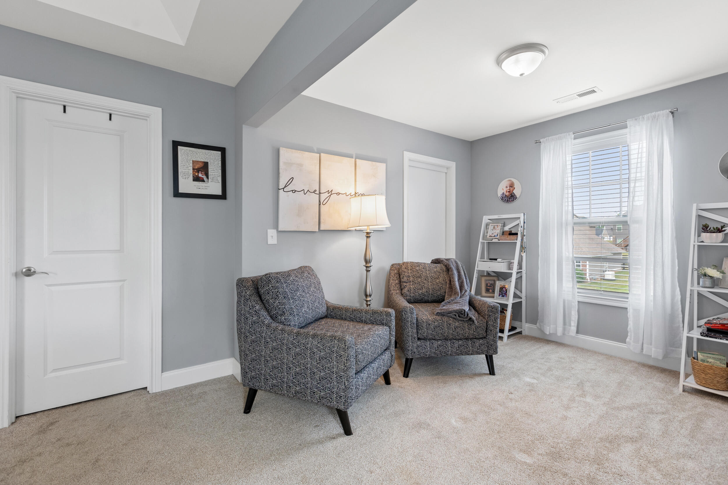 102 Silver Springs Way