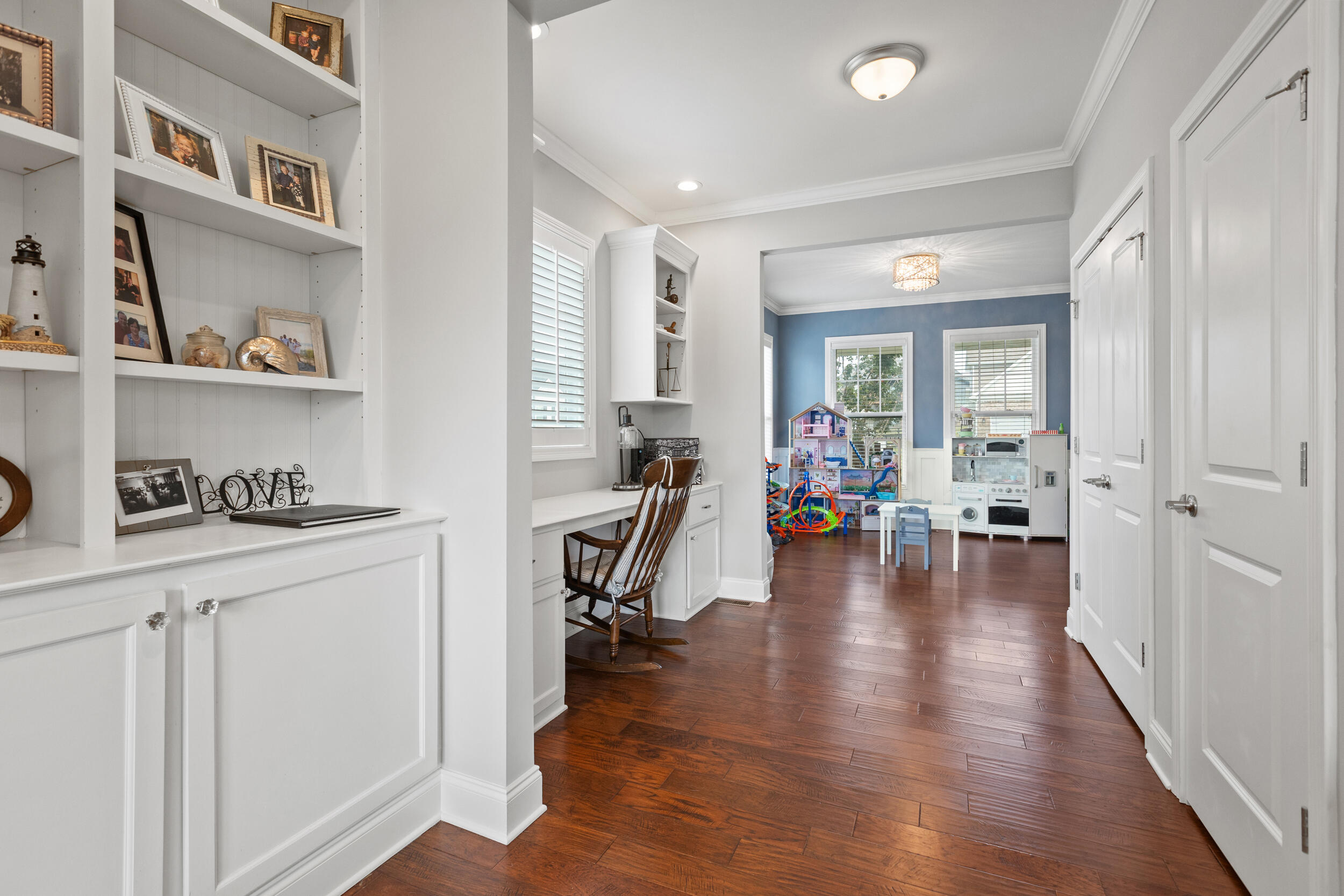 102 Silver Springs Way