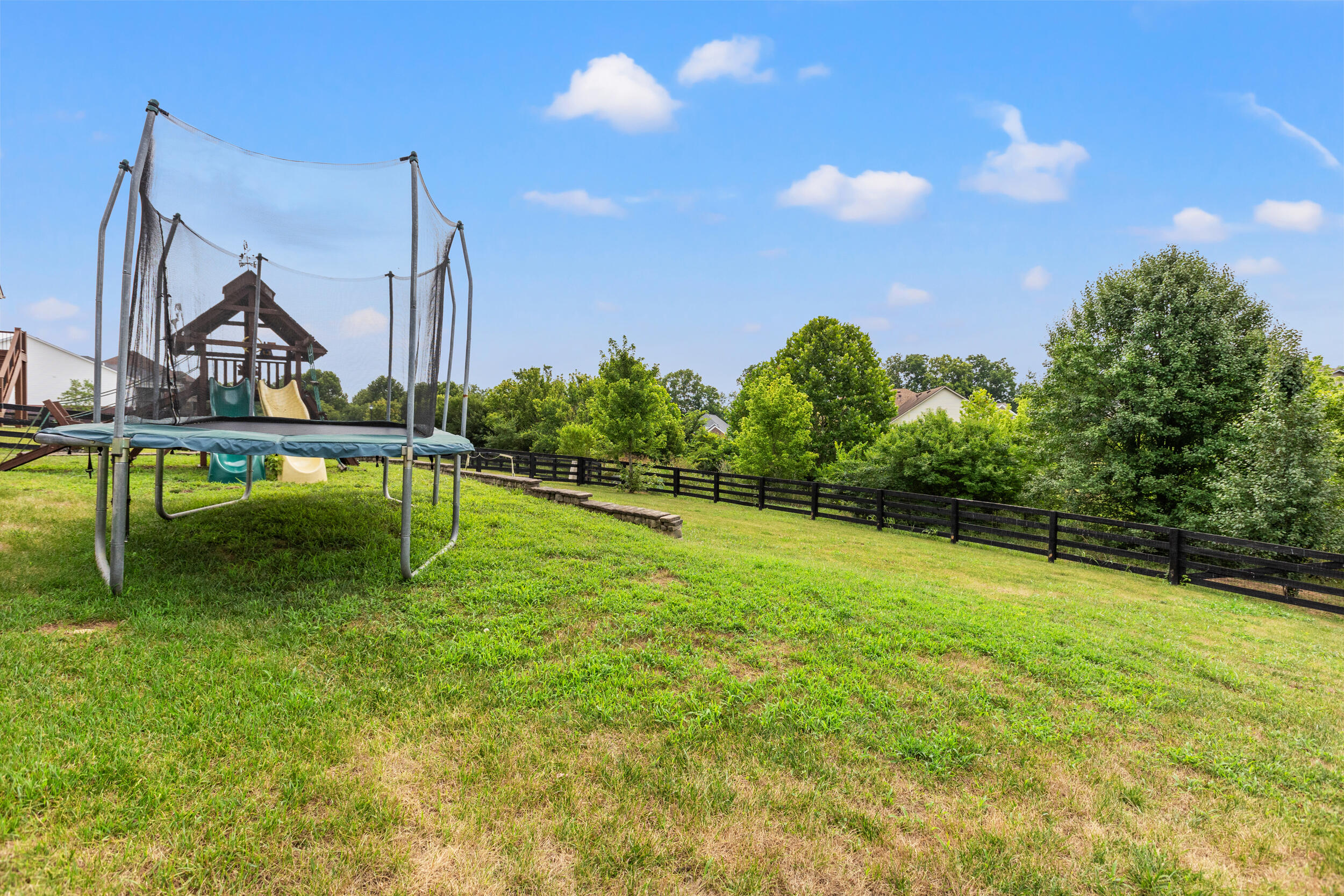 102 Silver Springs Way