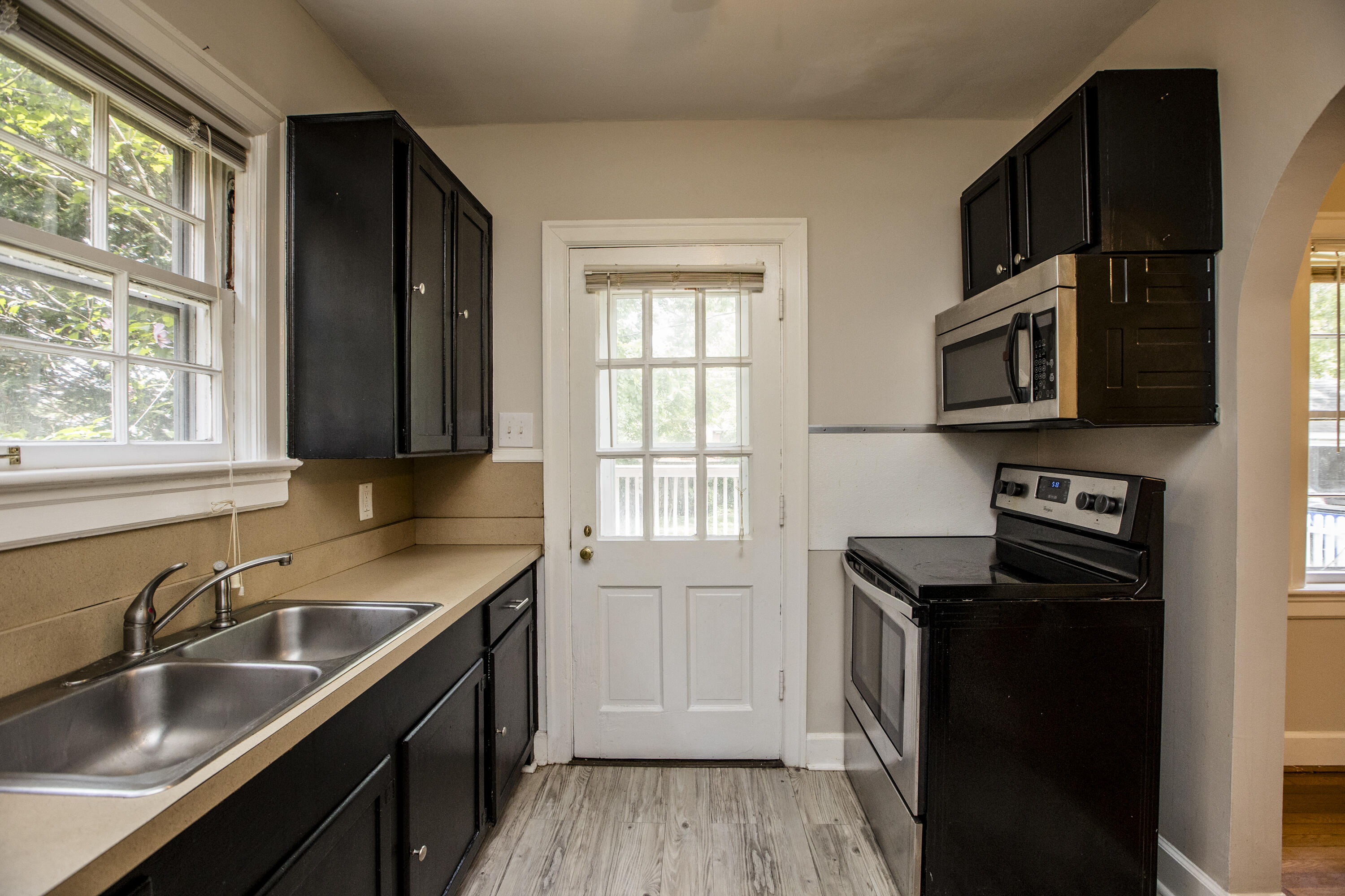 215-217 Arcadia Park