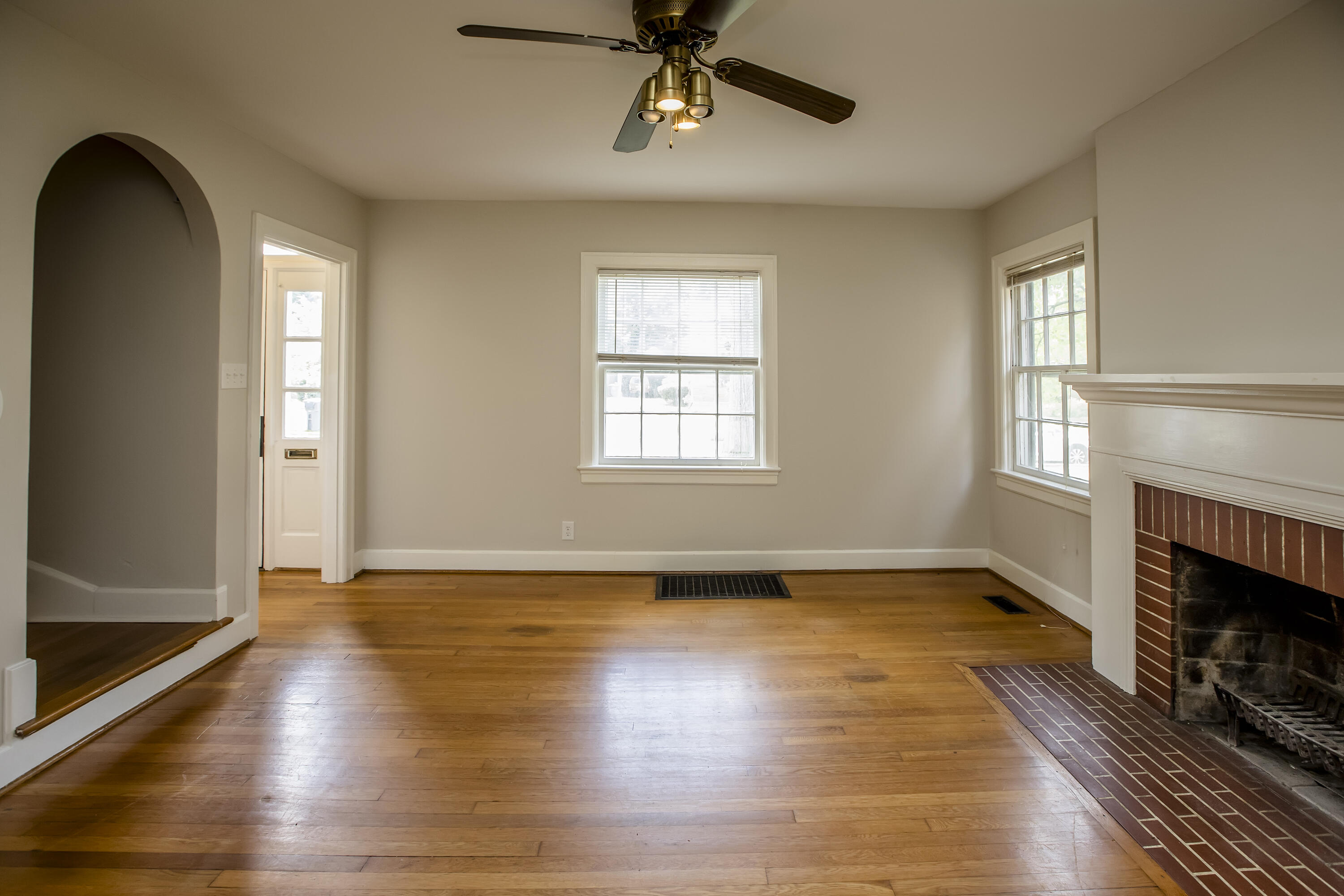 215-217 Arcadia Park