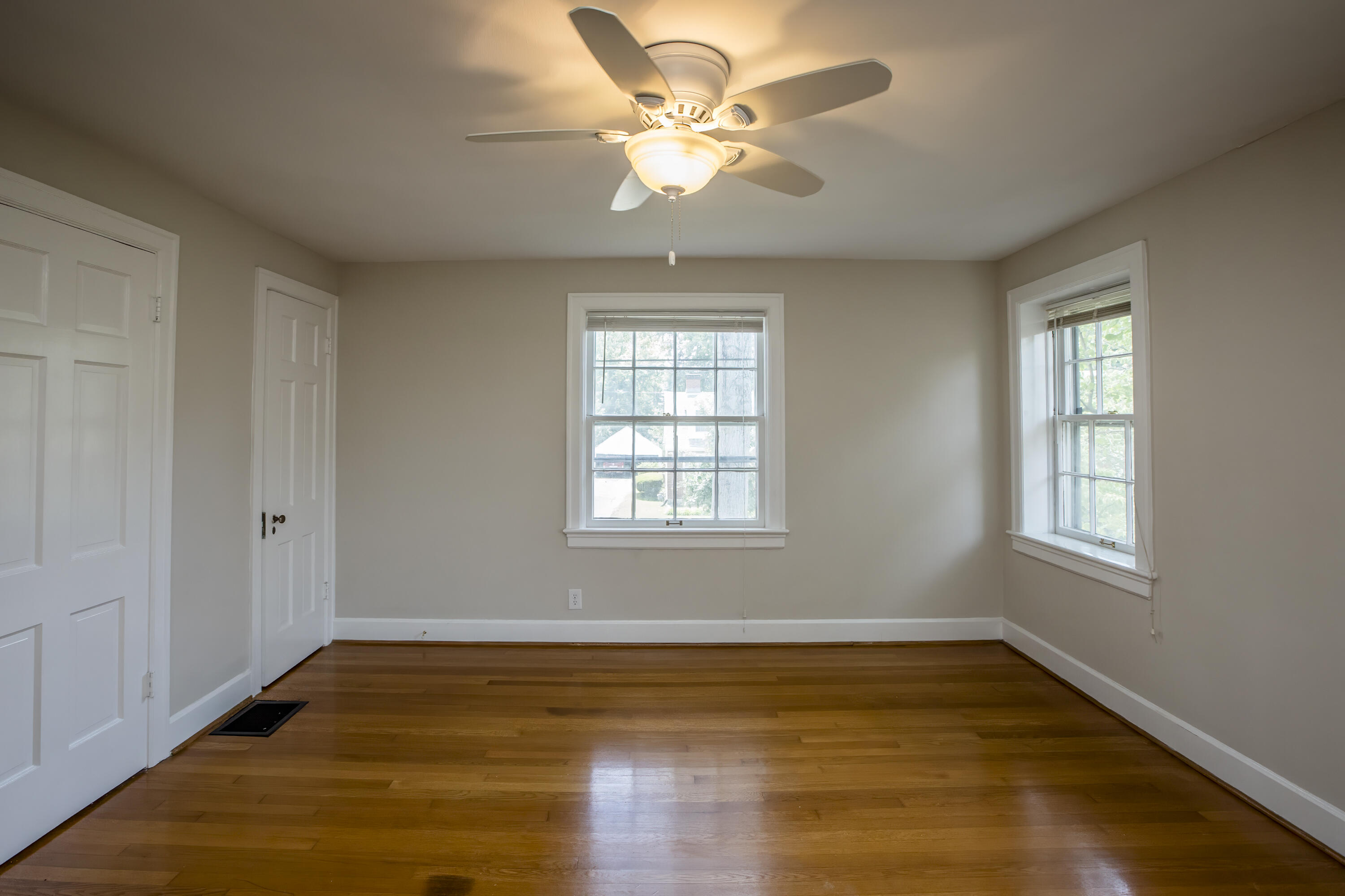 215-217 Arcadia Park