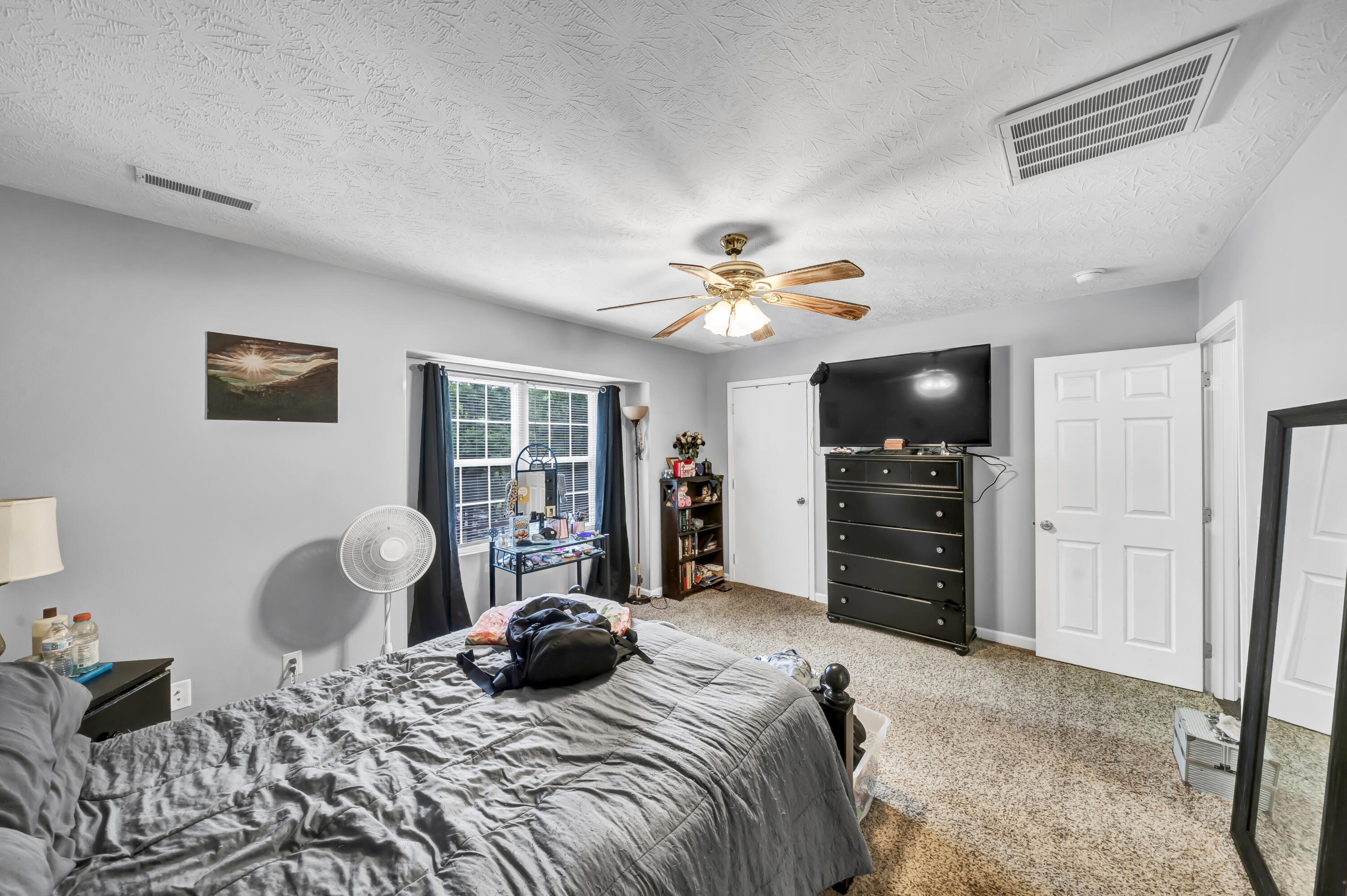 340 Hyatt Lane Unit: A,B,C,D