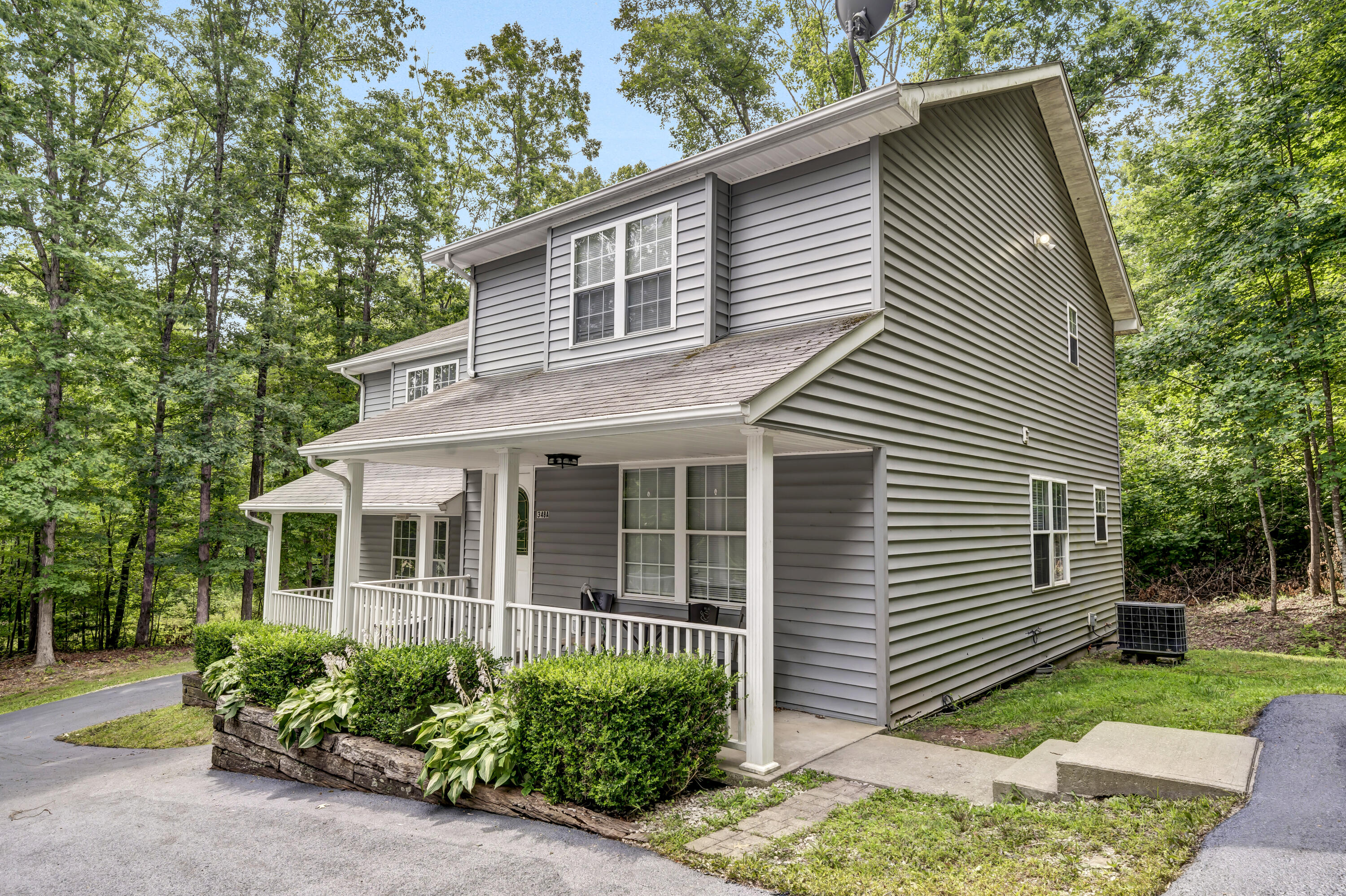 340 Hyatt Lane Unit: A,B,C,D