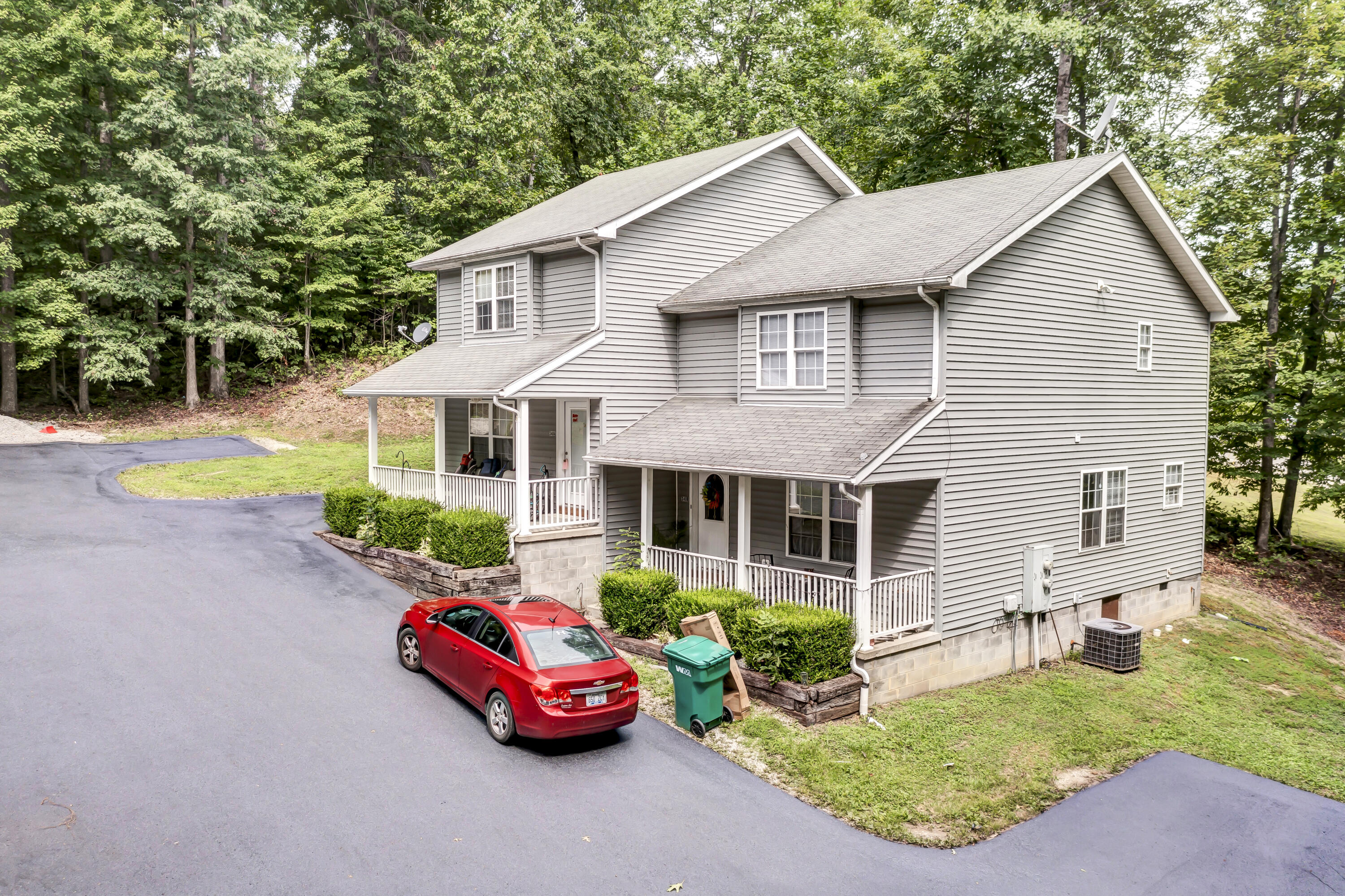 340 Hyatt Lane Unit: A,B,C,D