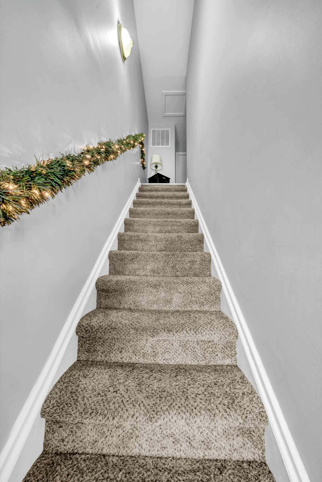 340 Hyatt Lane Unit: A,B,C,D