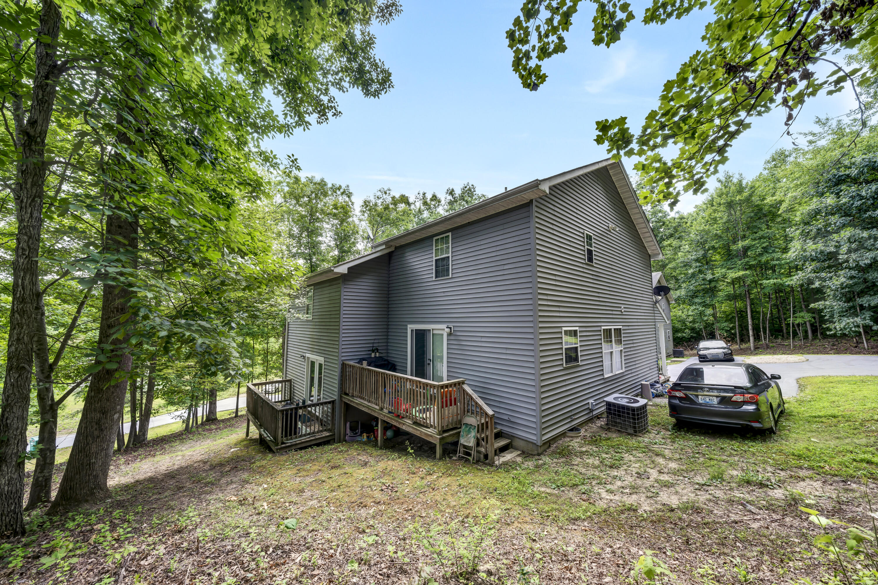 340 Hyatt Lane Unit: A,B,C,D