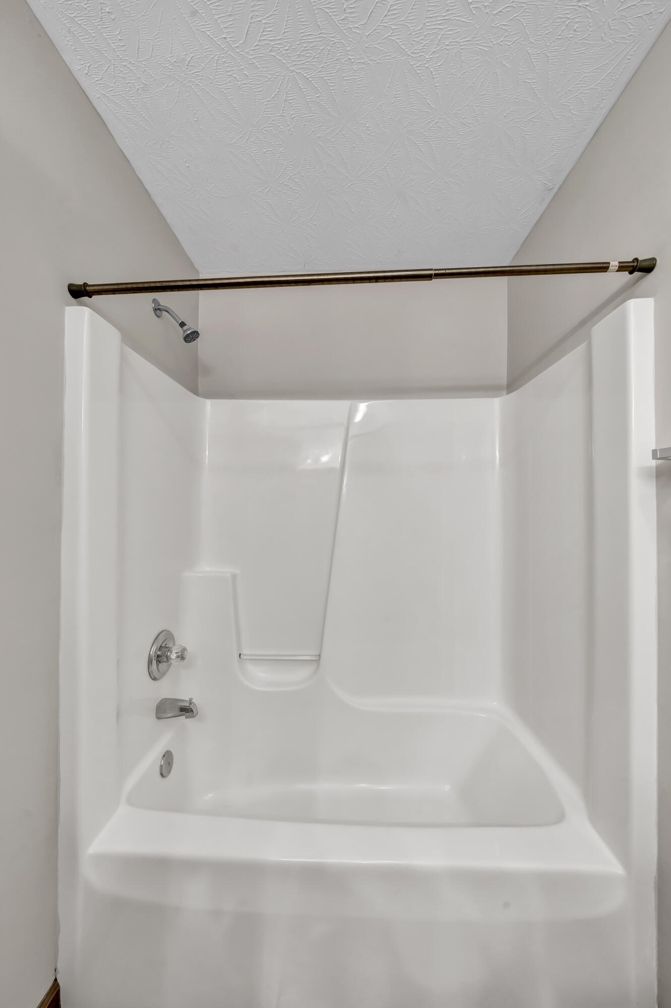 340 Hyatt Lane Unit: A,B,C,D