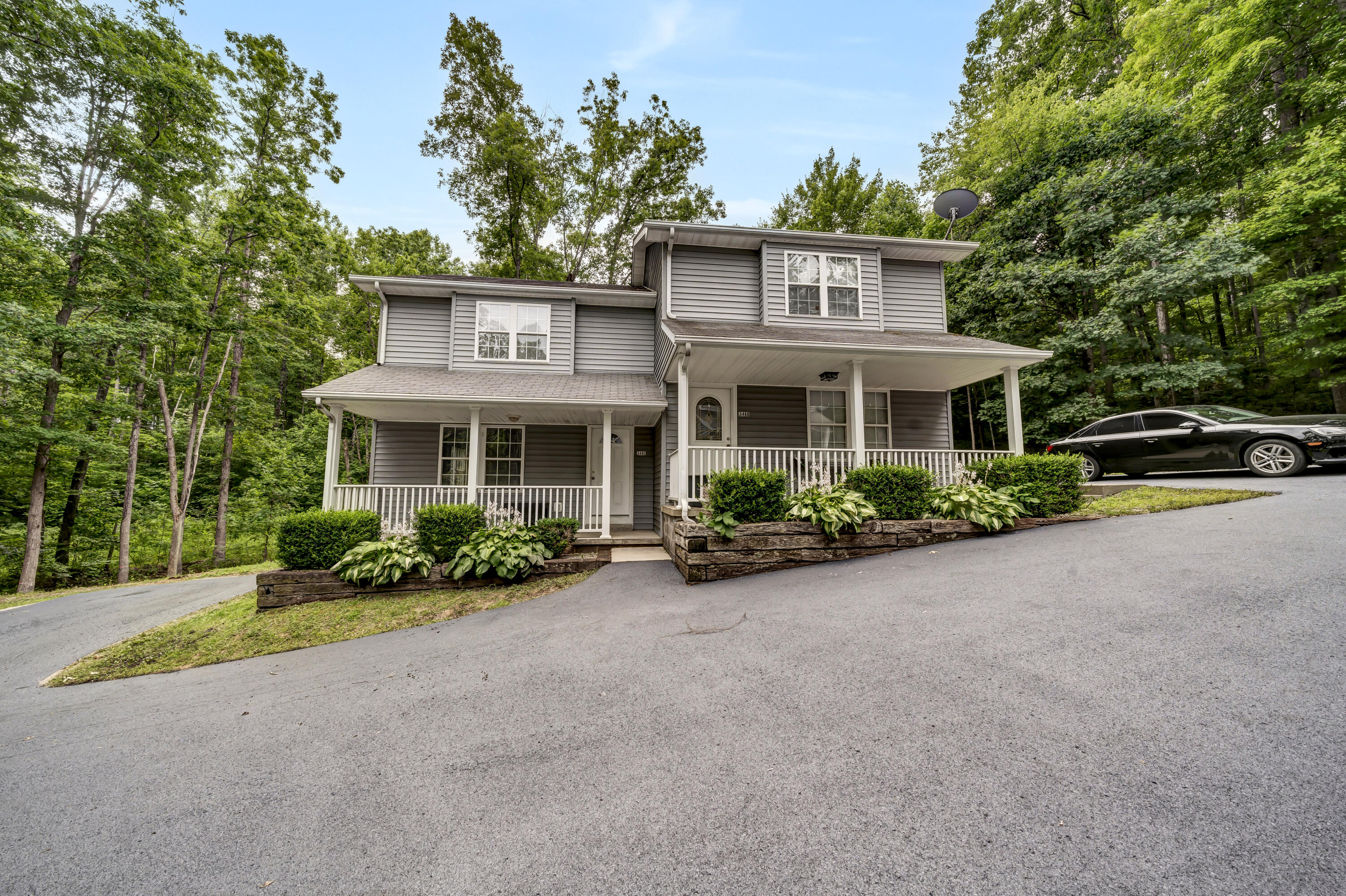 340 Hyatt Lane Unit: A,B,C,D