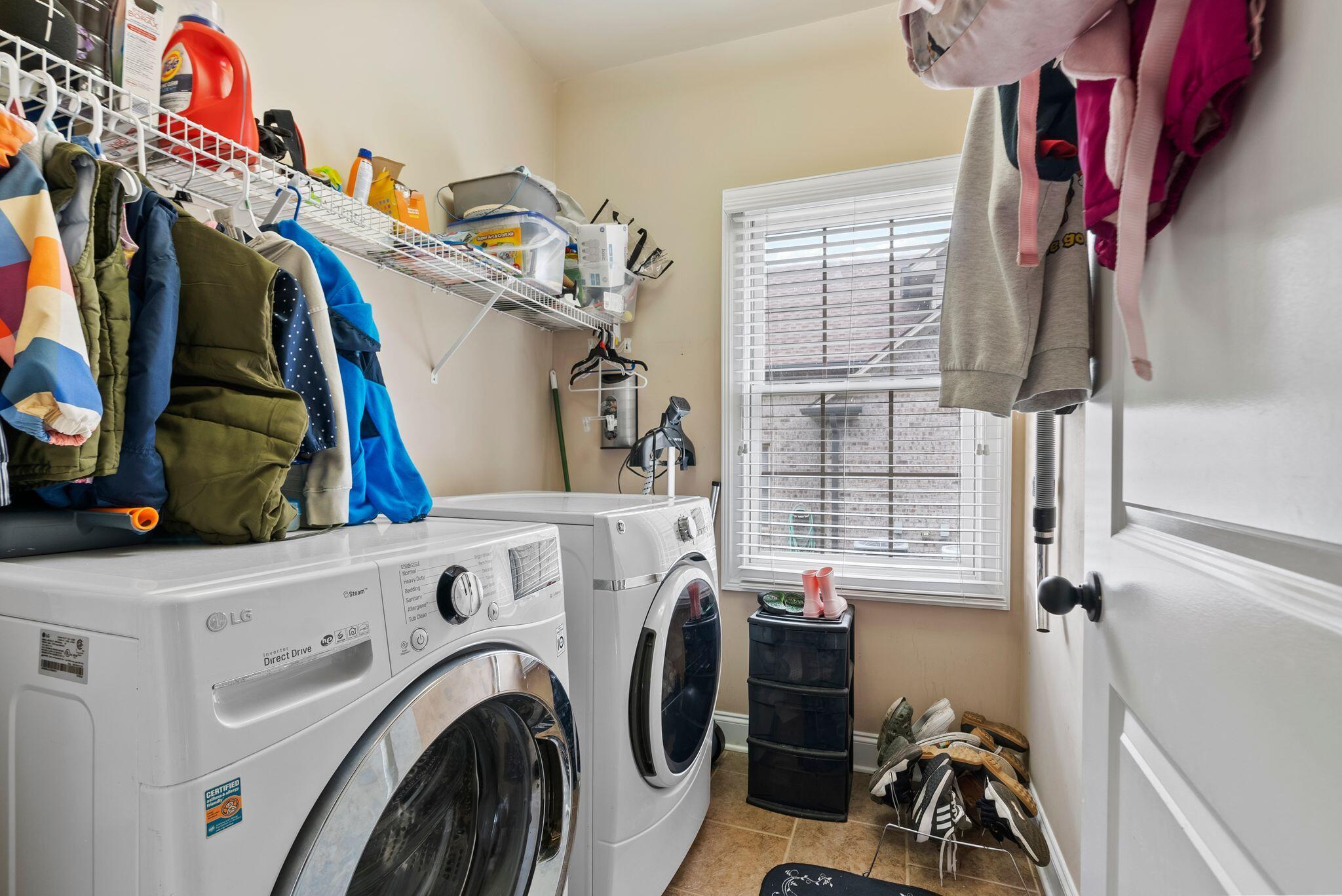 1004 Bay Colony Drive