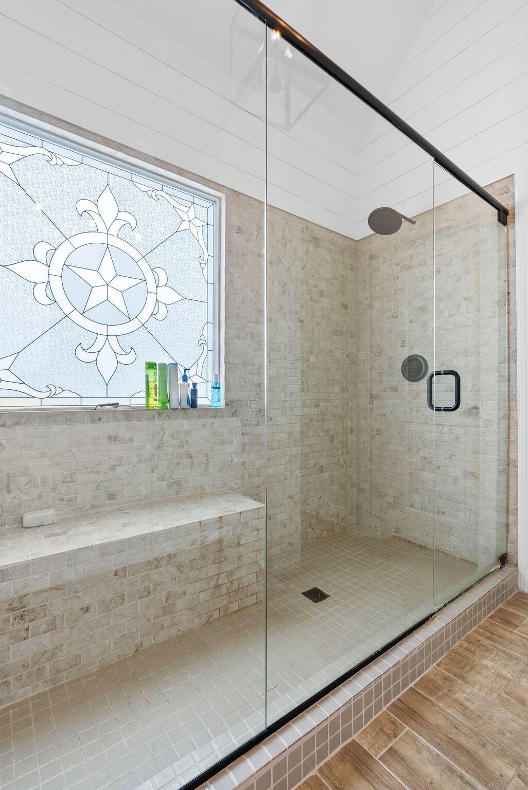 1004 Bay Colony Drive