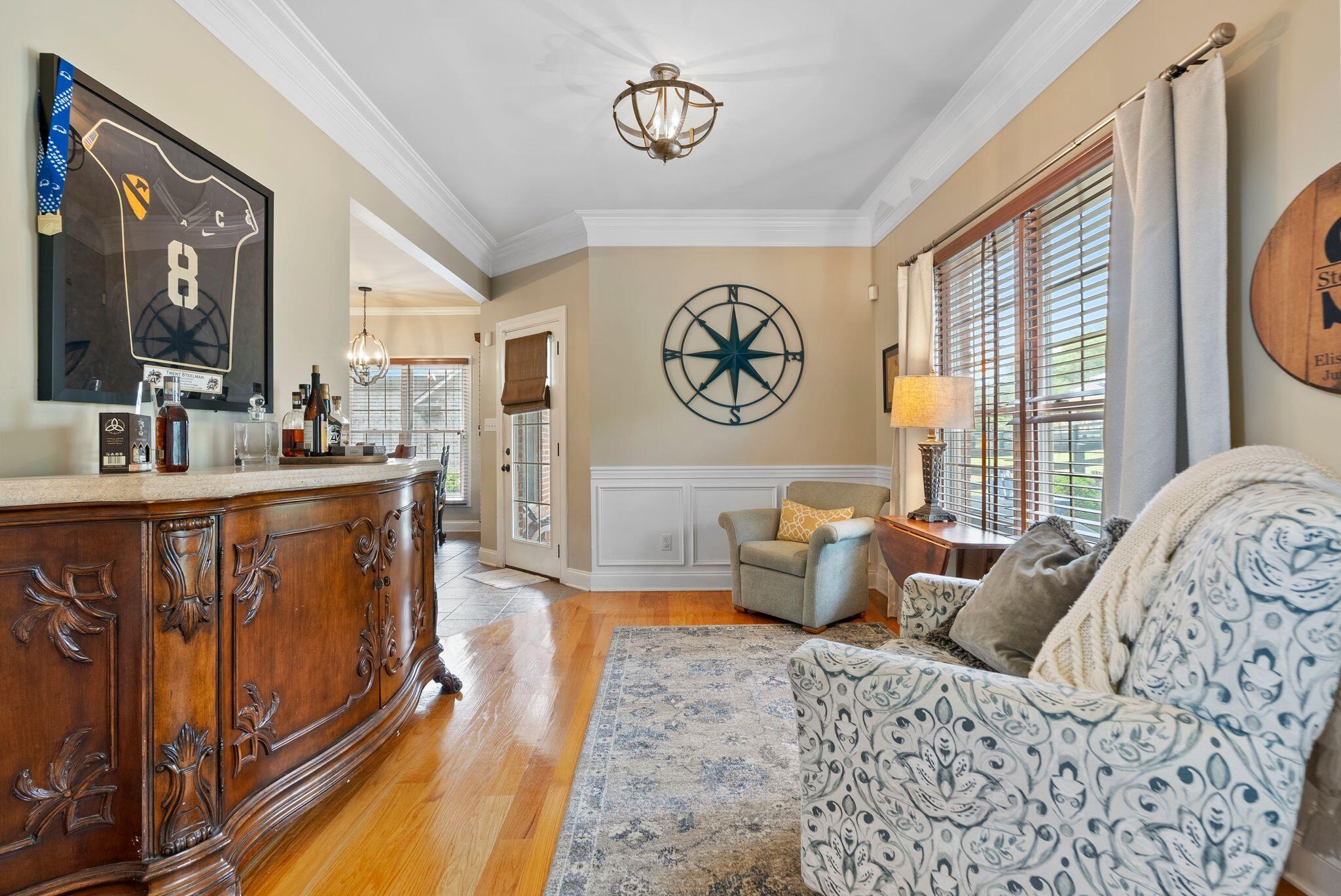 1004 Bay Colony Drive