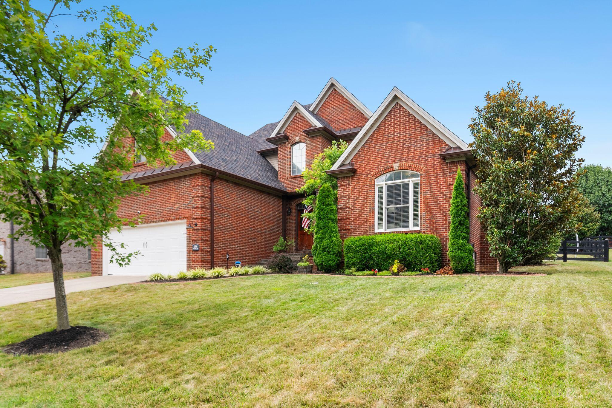 1004 Bay Colony Drive