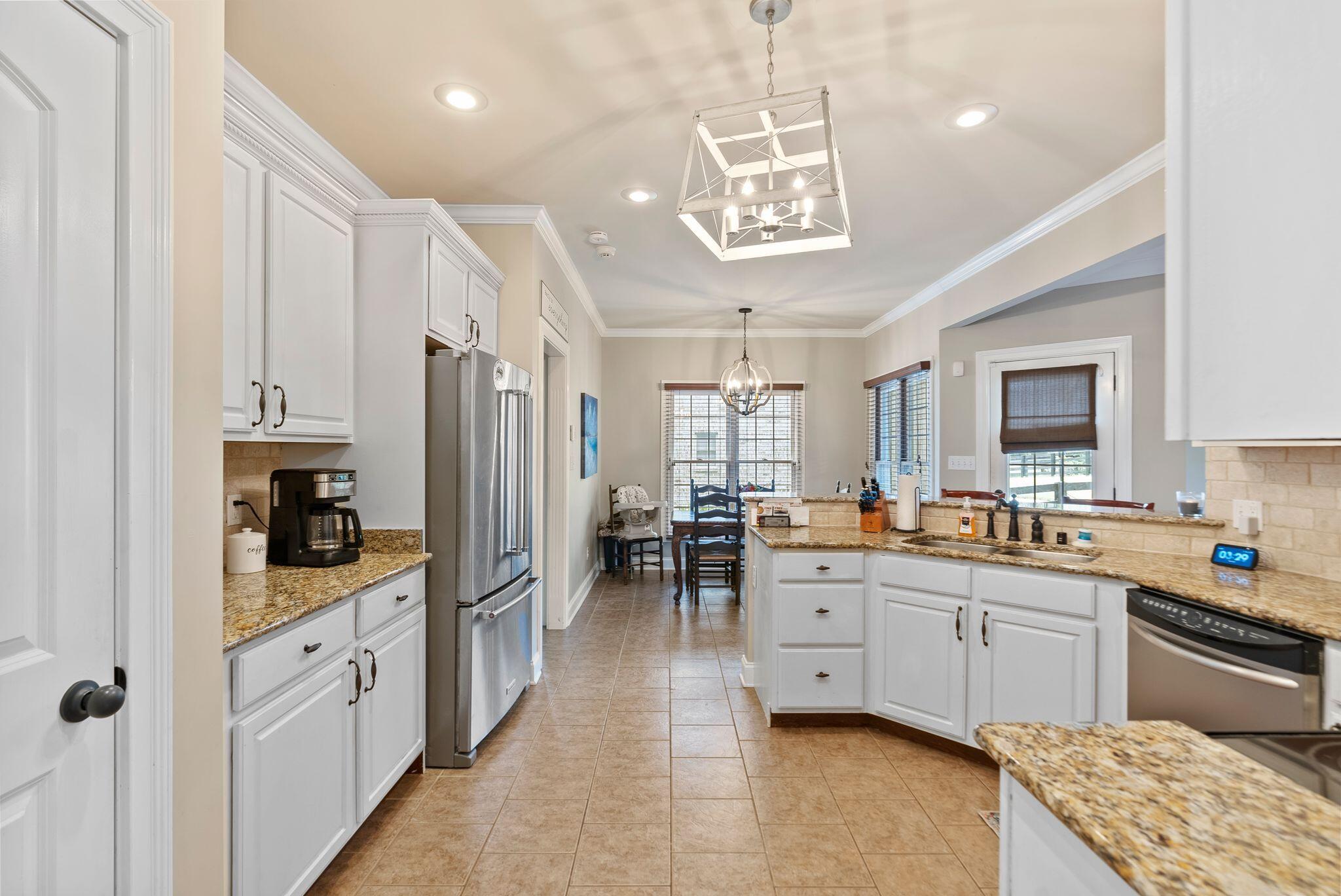 1004 Bay Colony Drive