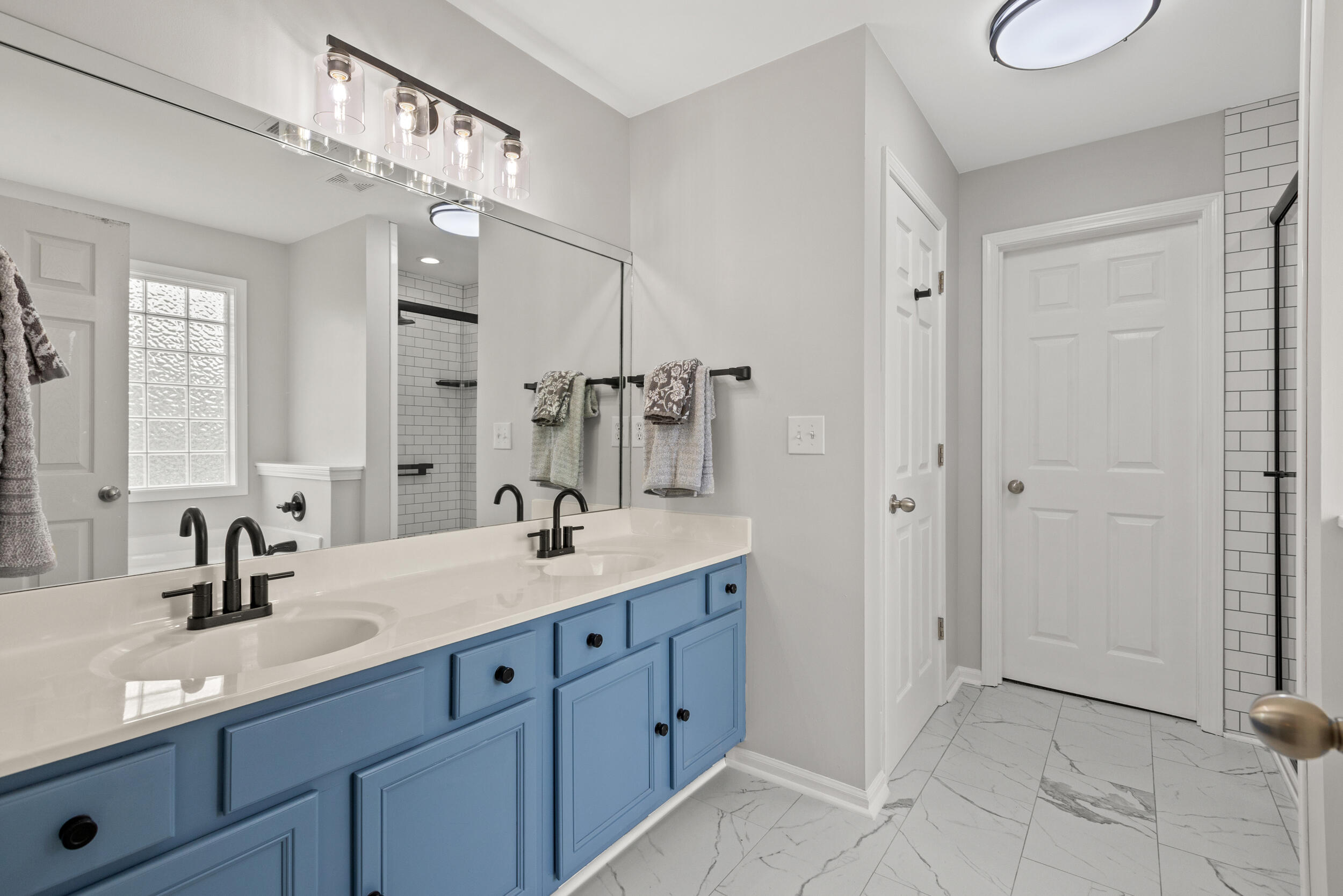 1040 Jouett Creek Drive