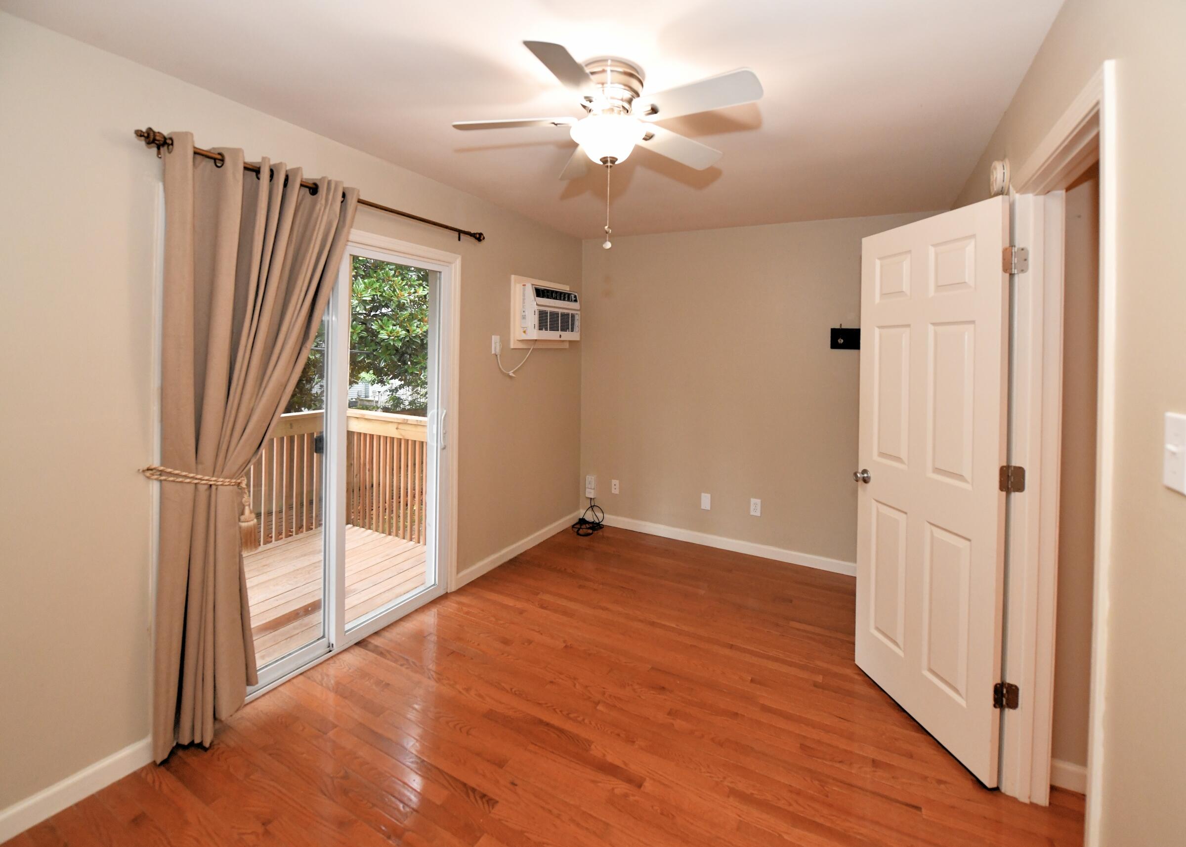 125 Forest Avenue Unit: 3103