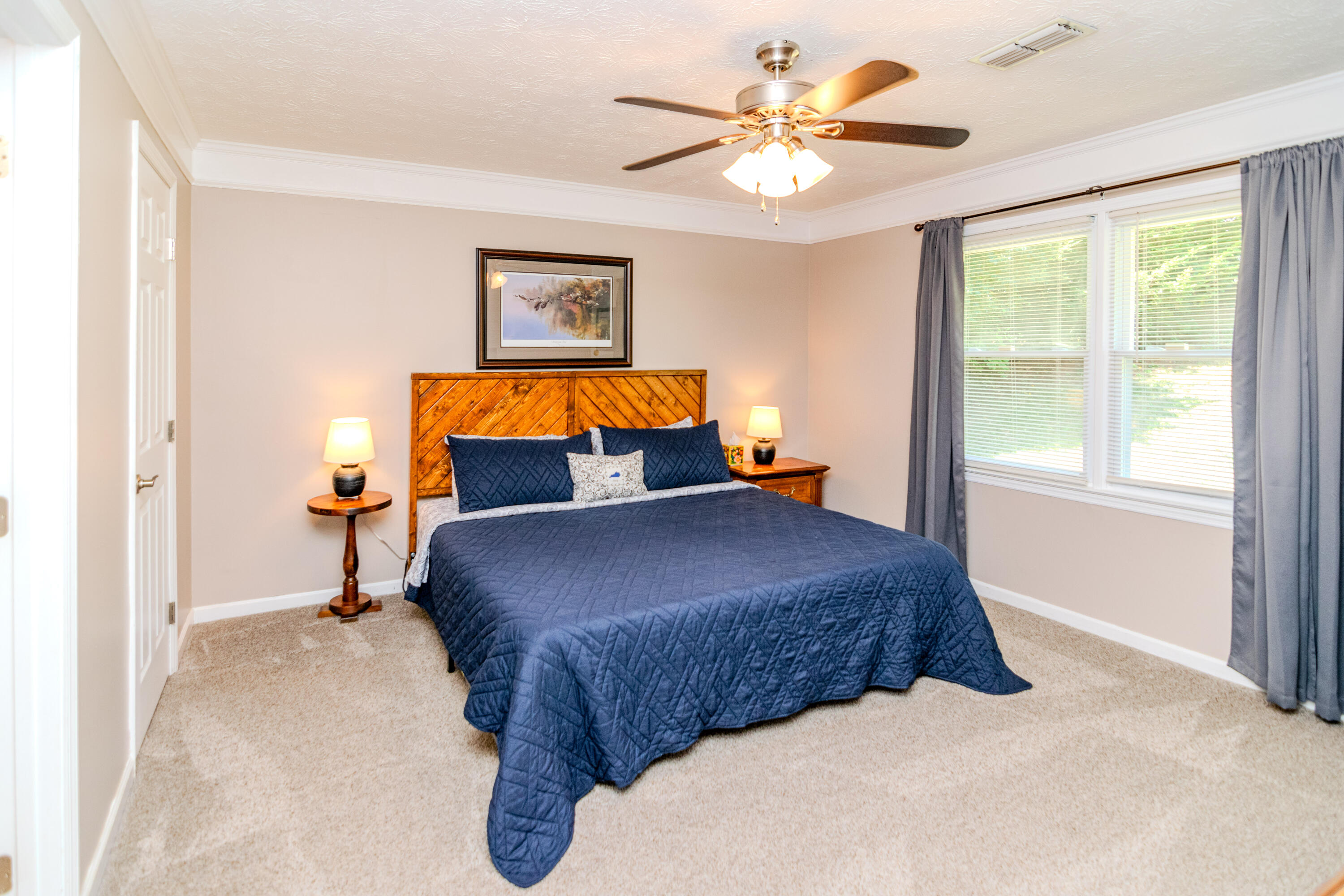 3384 Cove Lake Drive