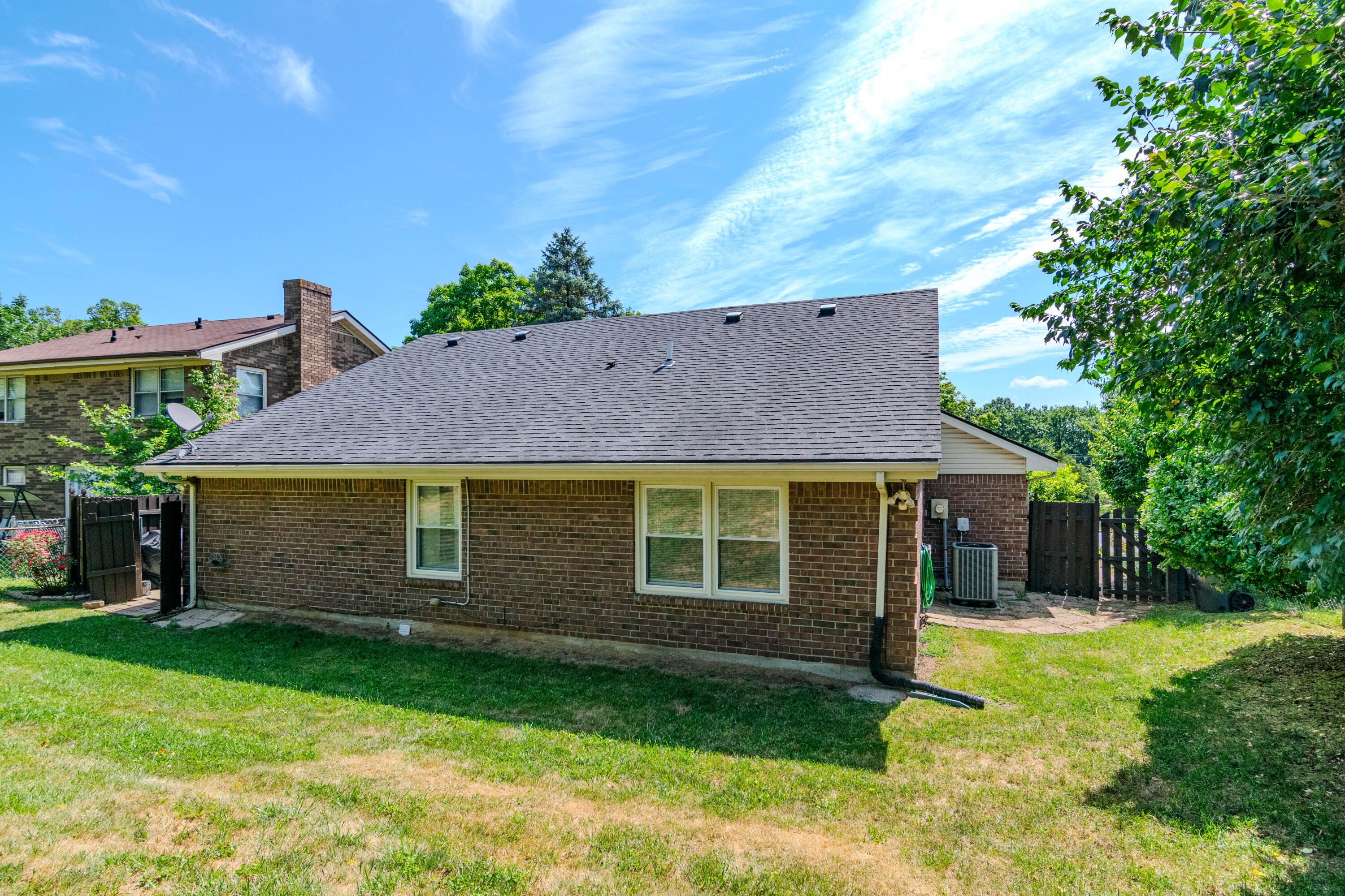 3384 Cove Lake Drive