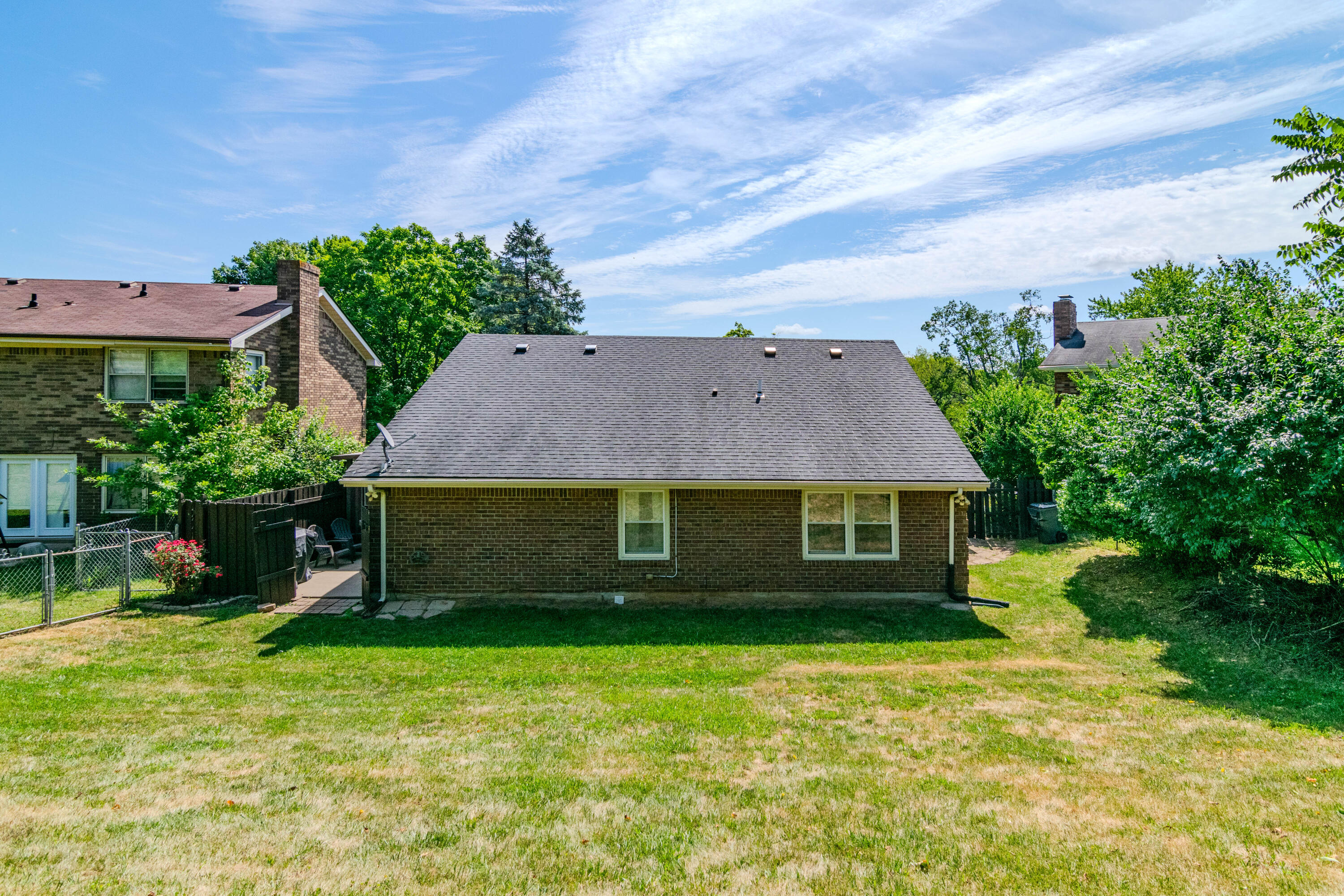 3384 Cove Lake Drive