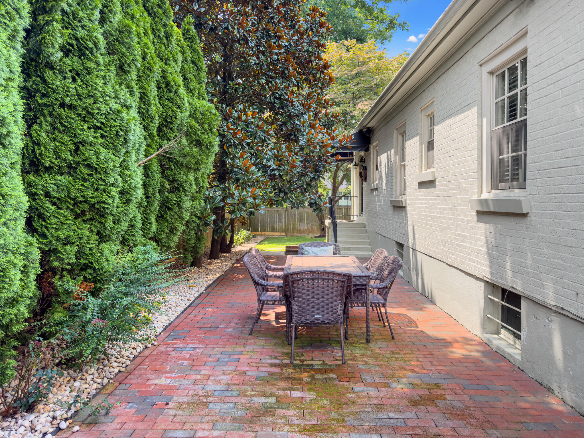 377 Colony Boulevard