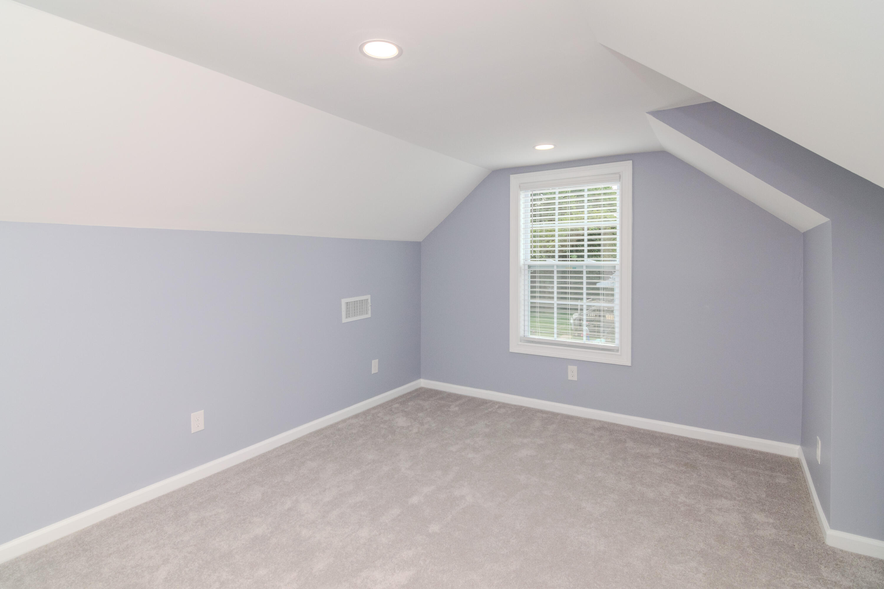 1031 Highland Park Drive