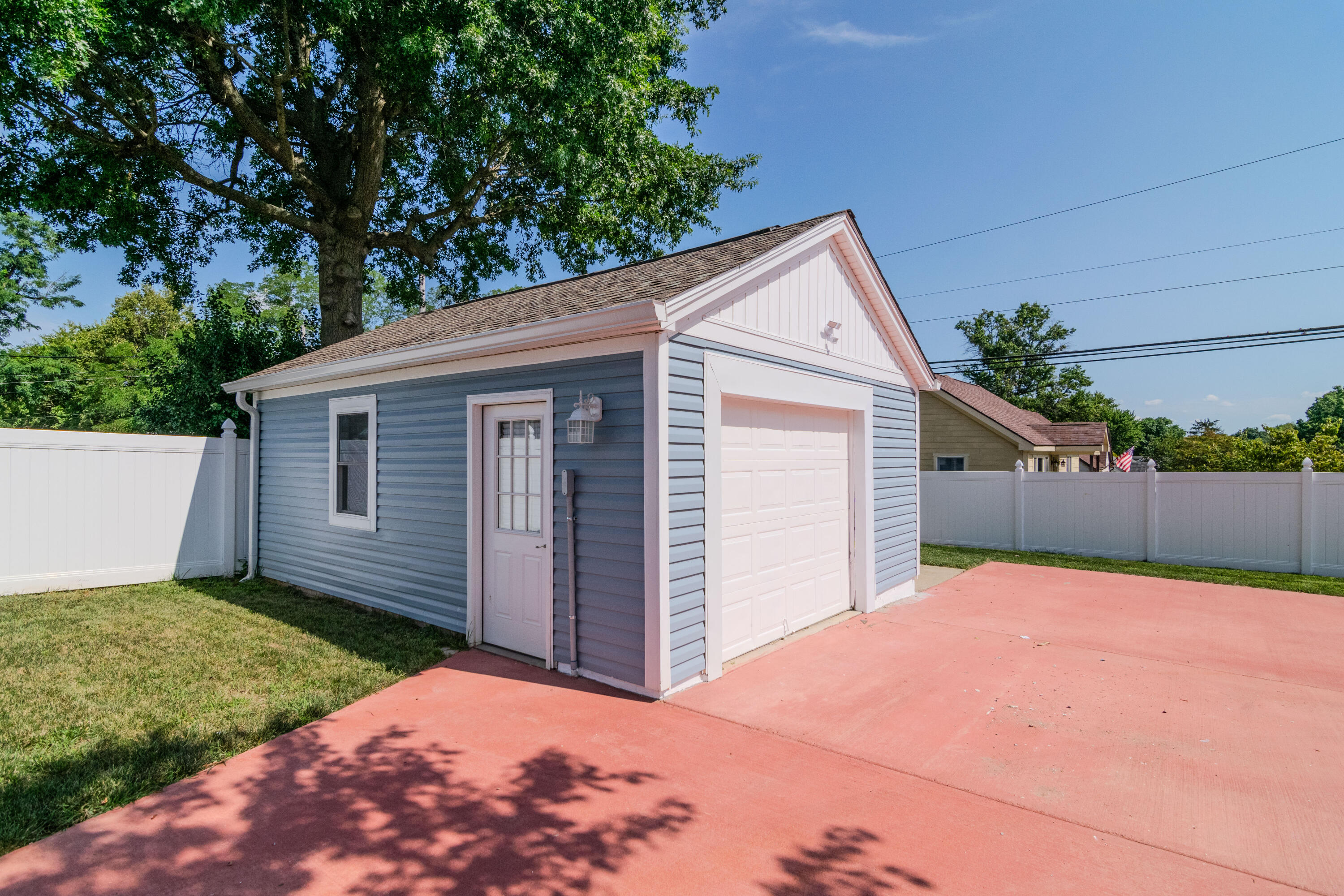 1031 Highland Park Drive