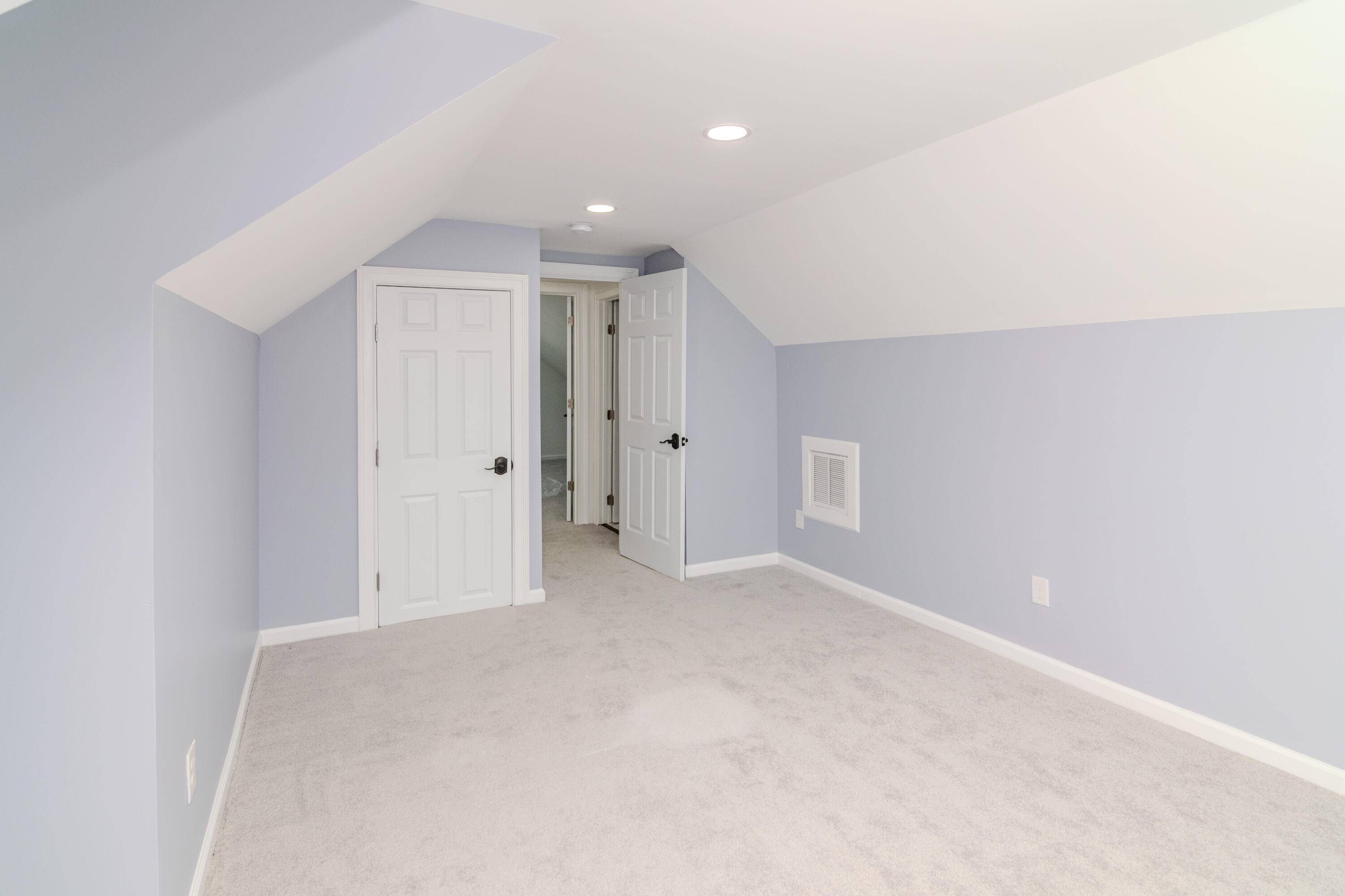 1031 Highland Park Drive