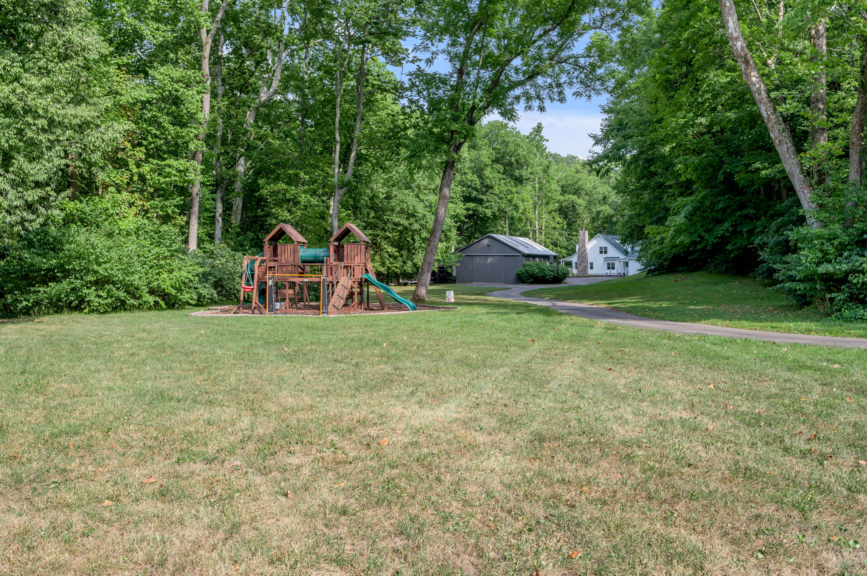 1425 Griers Creek Road