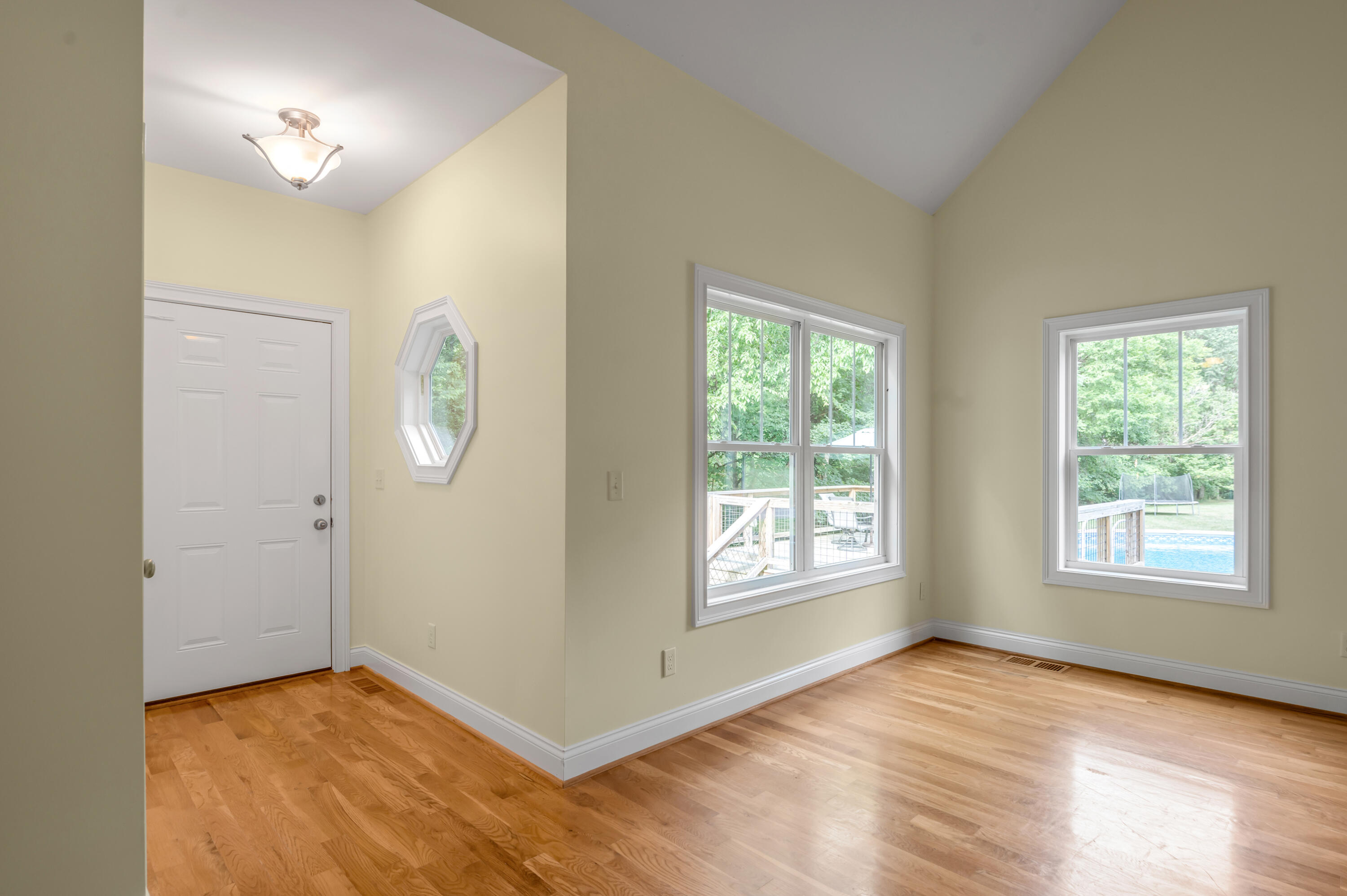 1425 Griers Creek Road