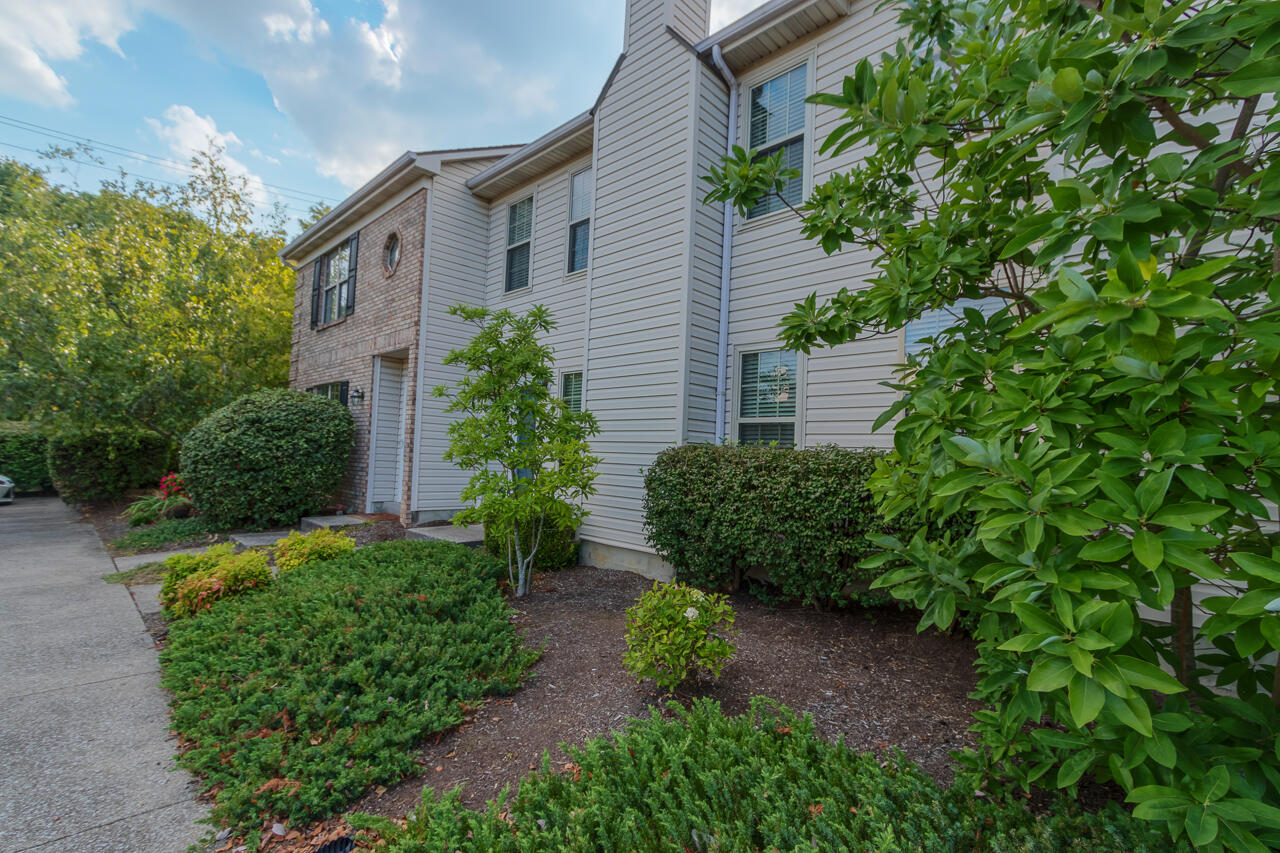 3101 Kirklevington Drive Unit: 231