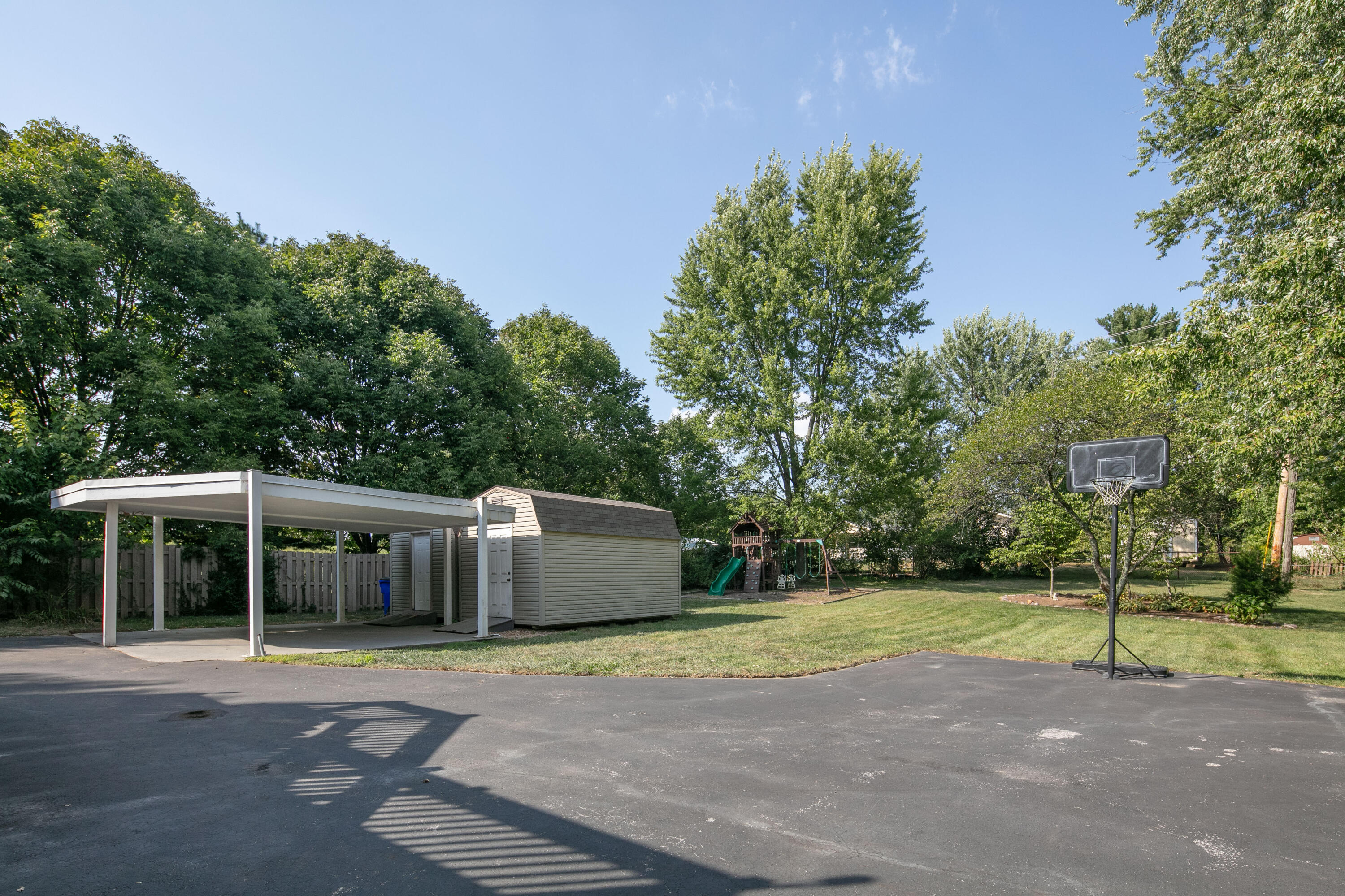 109 Vanderbilt Drive